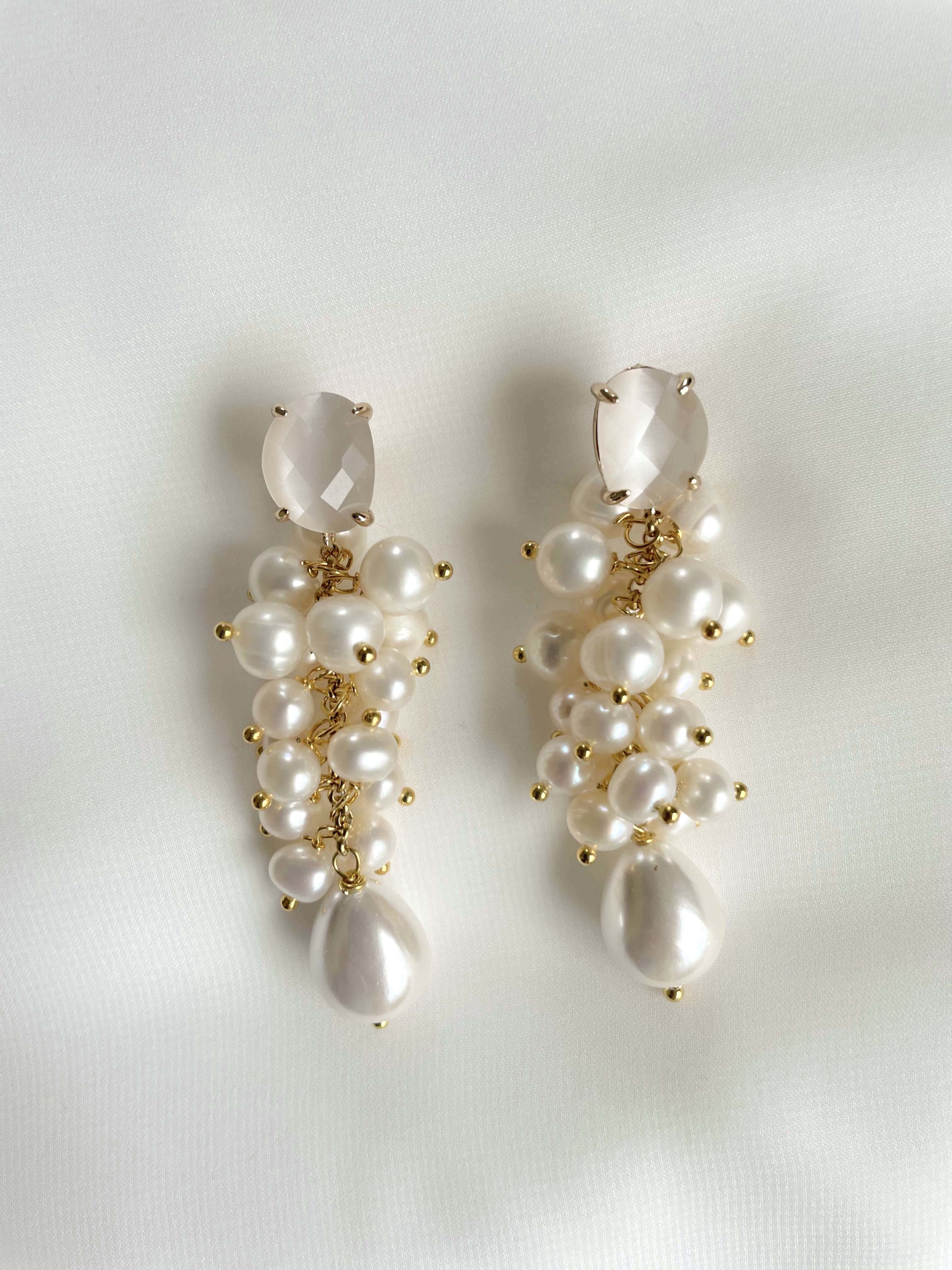 ALESSIA - Pendant earrings with agate and pearls