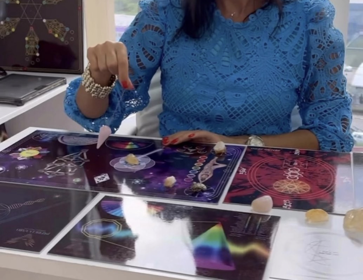 COMBO MESA RADIONICA + REIKI