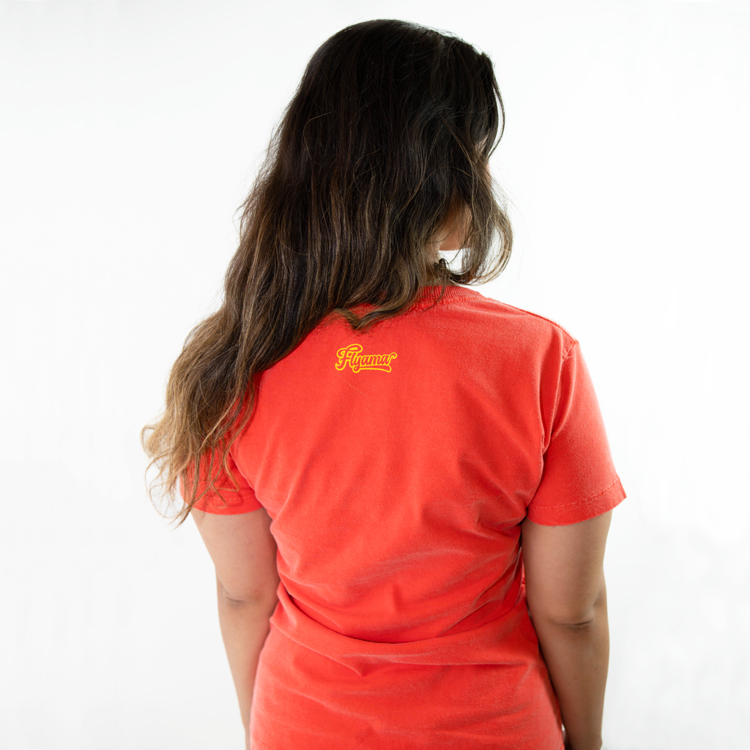 Camiseta Babylook Flyama Estonada - Logo Floral 