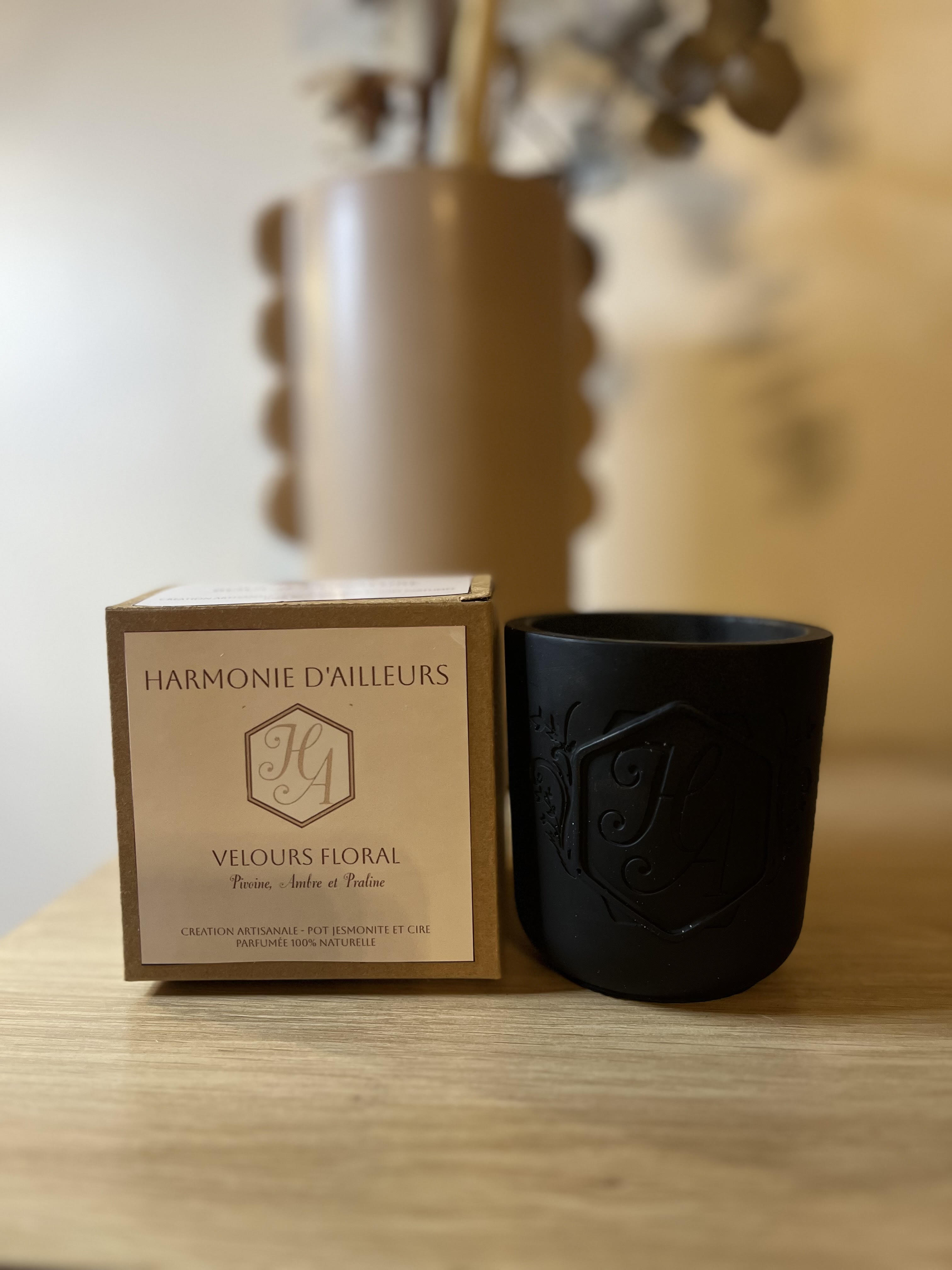 Bougie Signature - Velours Floral - Couleur noire - 180g