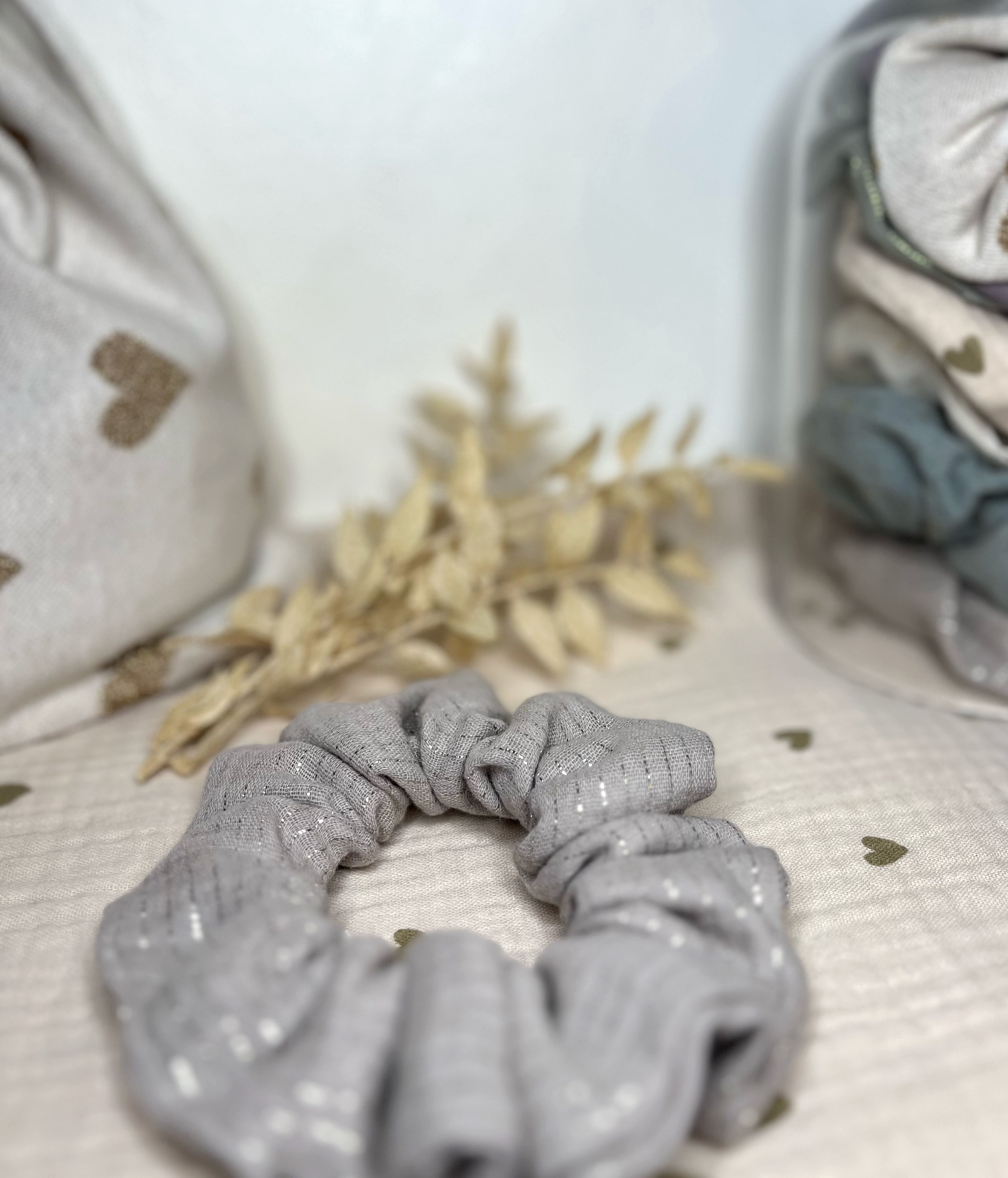 Chouchou gris scintillant cousu main