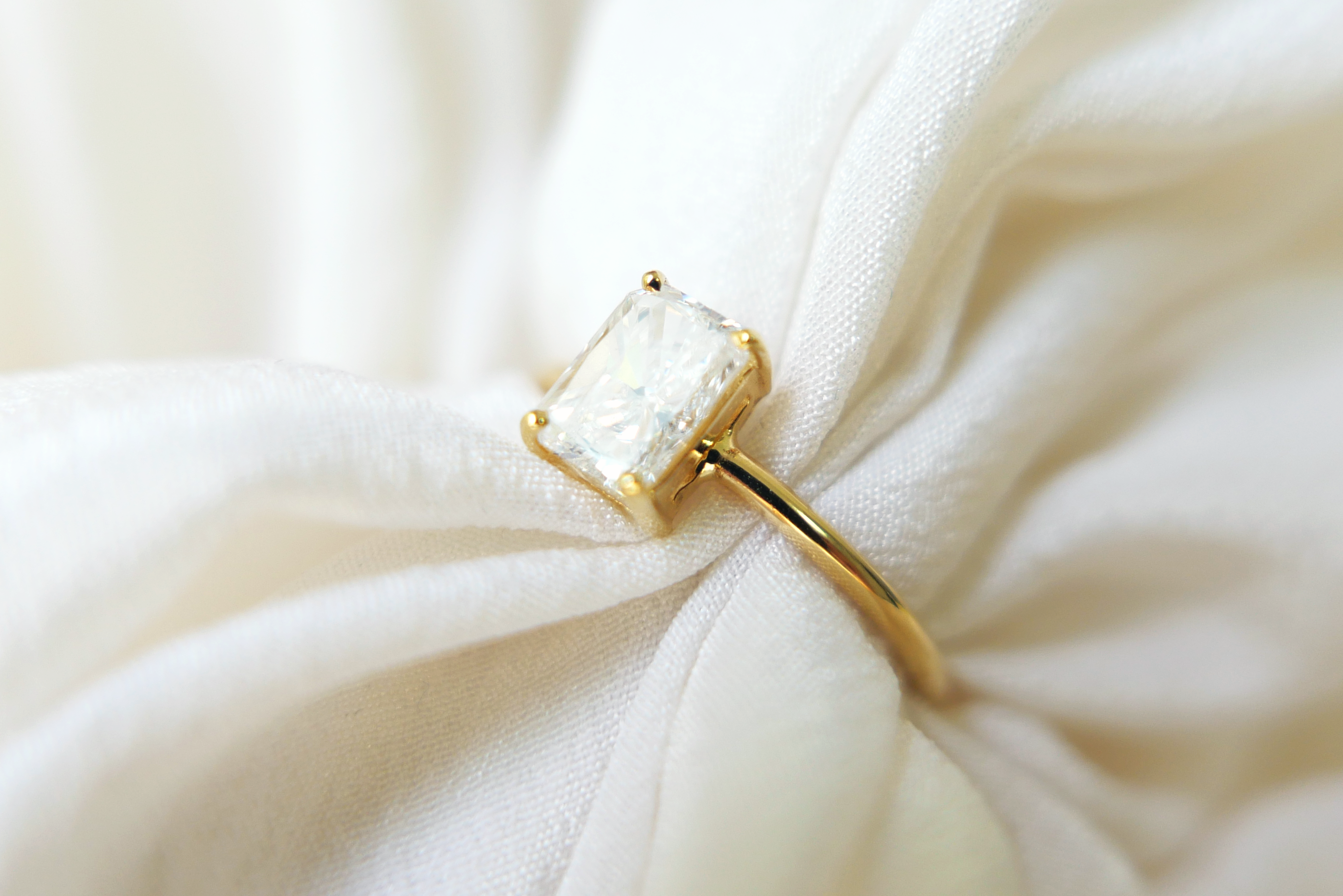 Radiant Cut Diamond Solitaire Ring