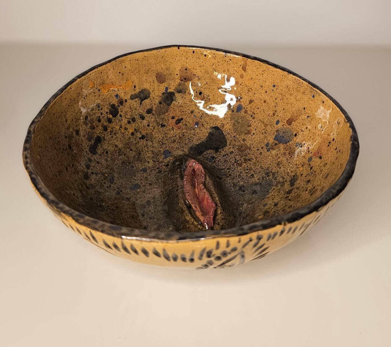 Dubenėlis "Didžioji Vulva"