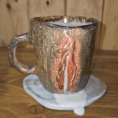 Drėkstantis Puodelis "Laura"