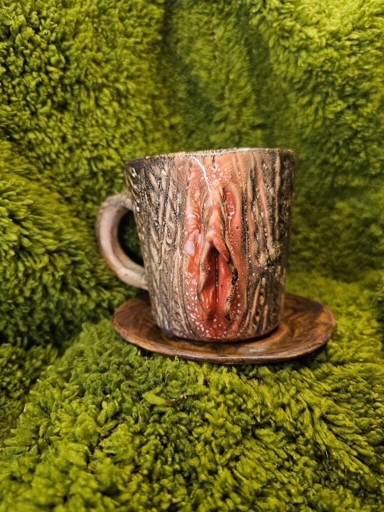 Drėkstantis Puodelis "Felčerė"