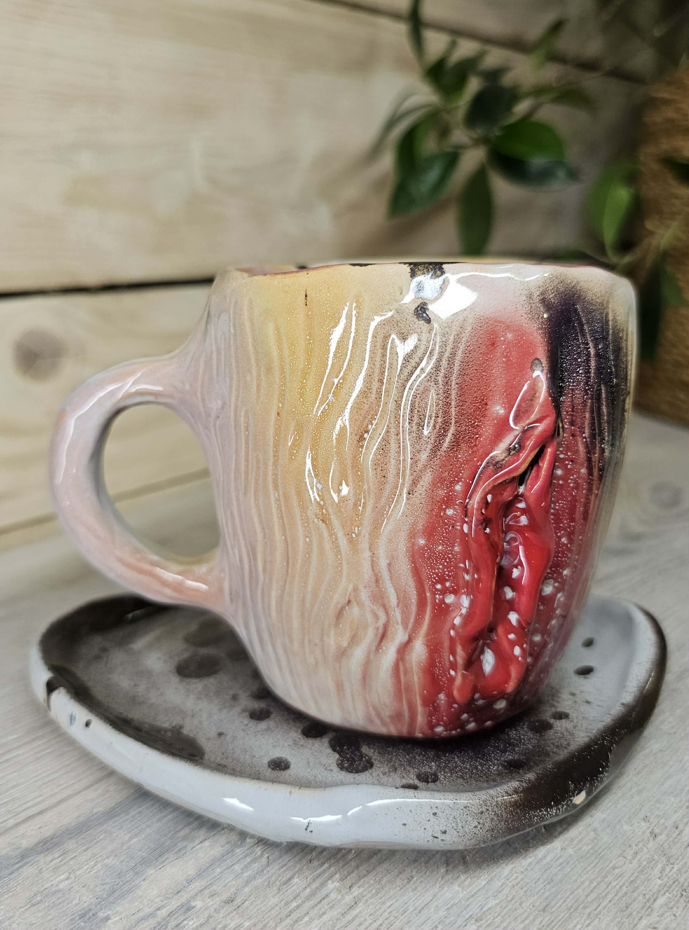 Drėkstantis Puodelis "Jaunystė"