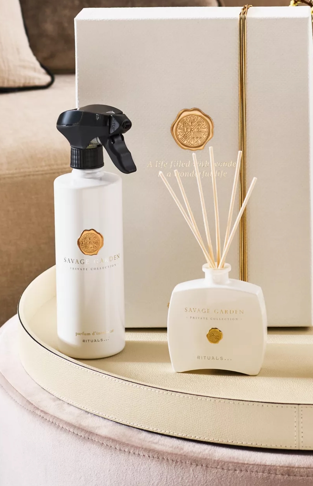 PRIVATE COLLECTION Savage Garden Gift Set Detailsnull luxury hand soap 300ml, luxury hand balm 175ml, mini luxurious fragrance sticks 100ml, luxury home perfume spray 500ml, sticks natural mini