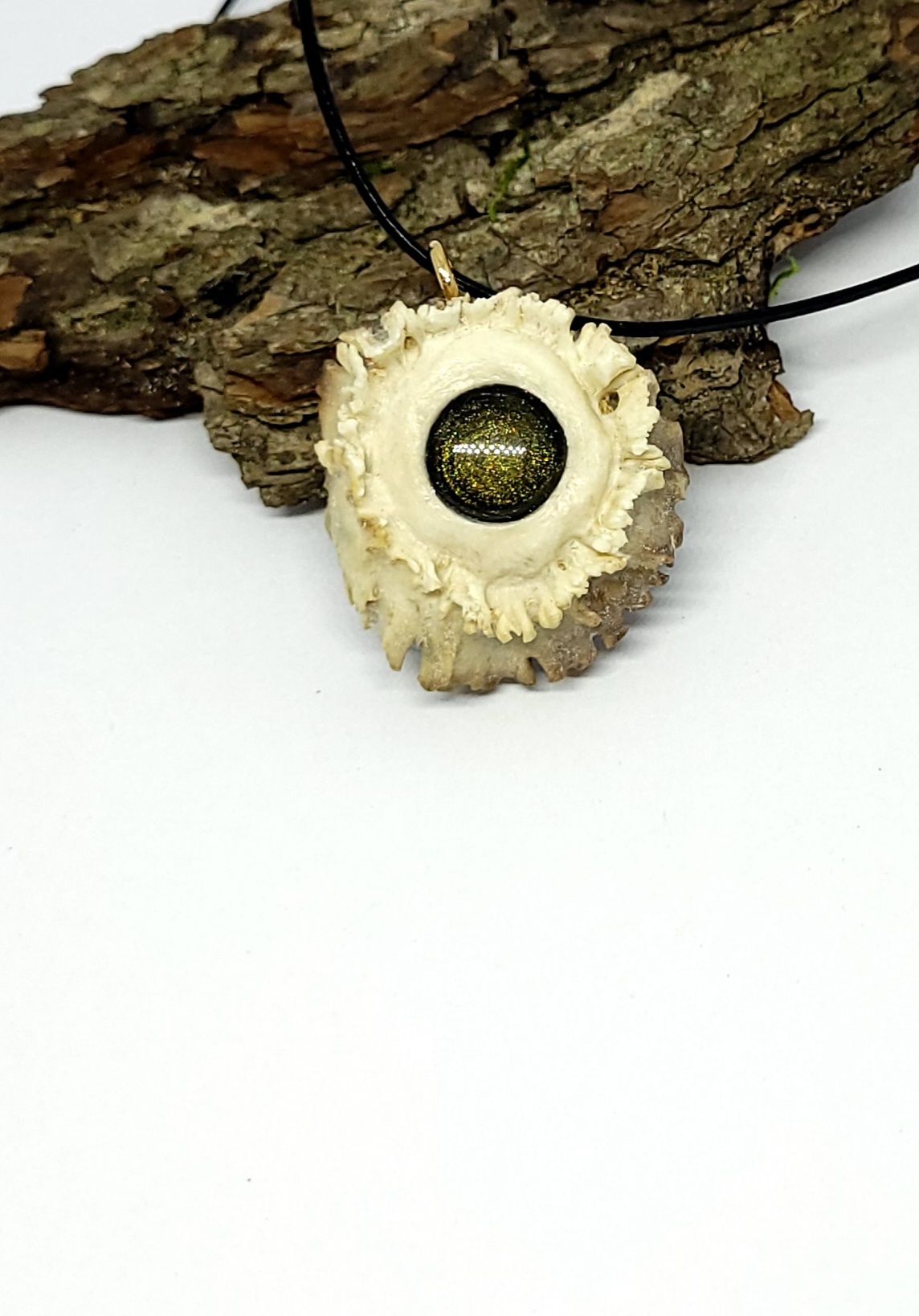 Kaklo papuošalas / Necklace