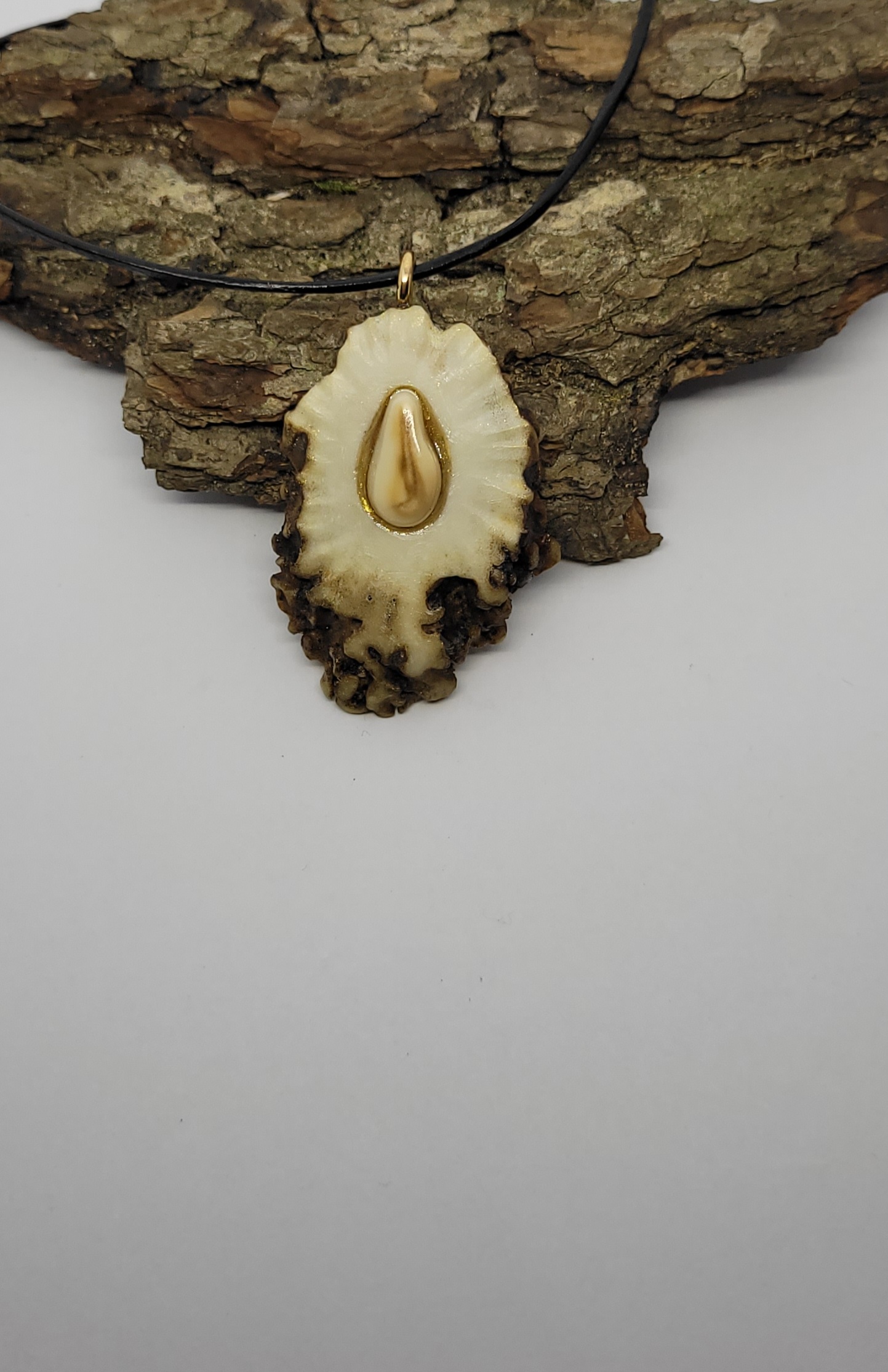 Kaklo papuošalas / Necklace