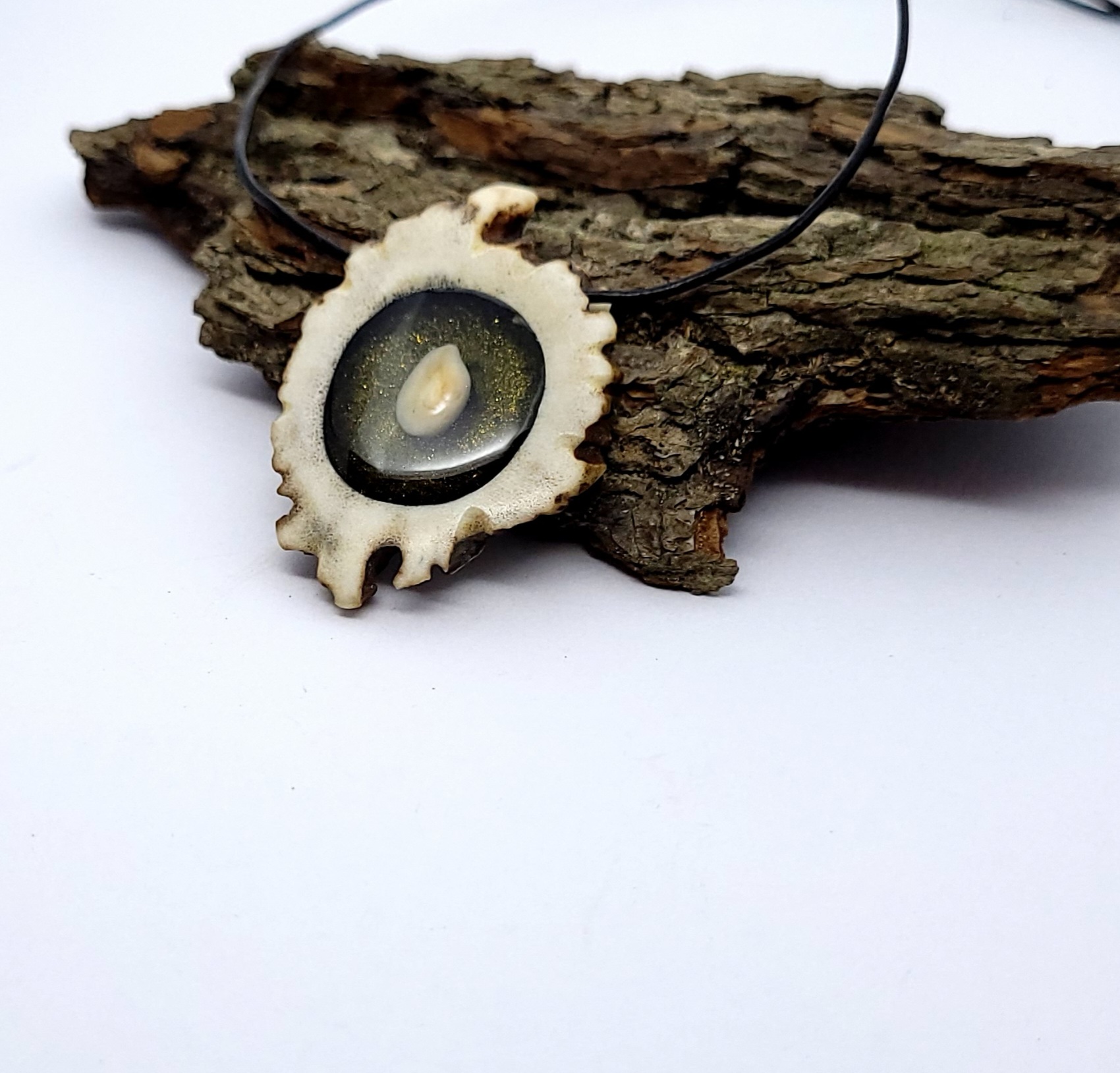 Kaklo papuošalas / Necklace