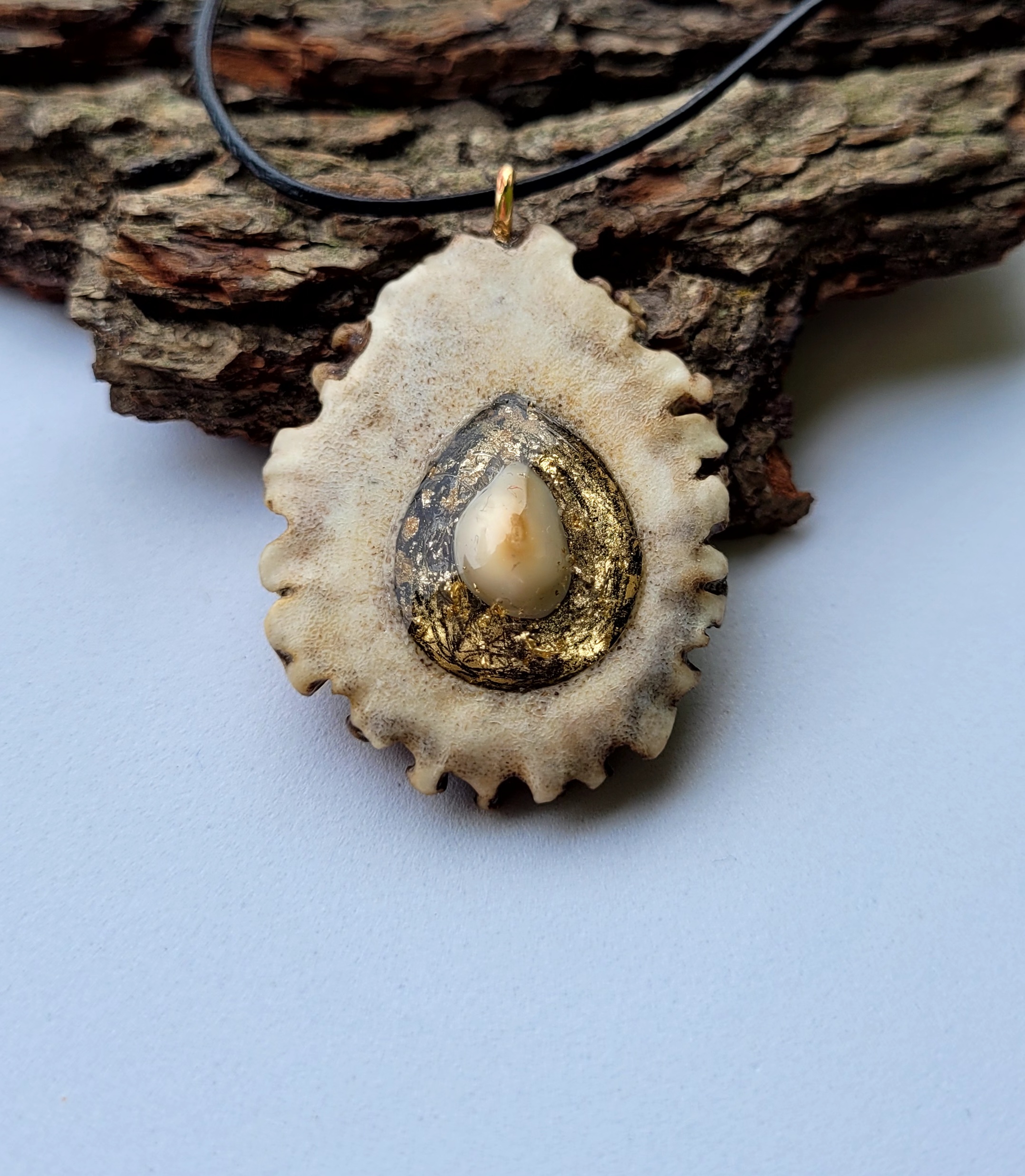 Kaklo papuošalas / Necklace
