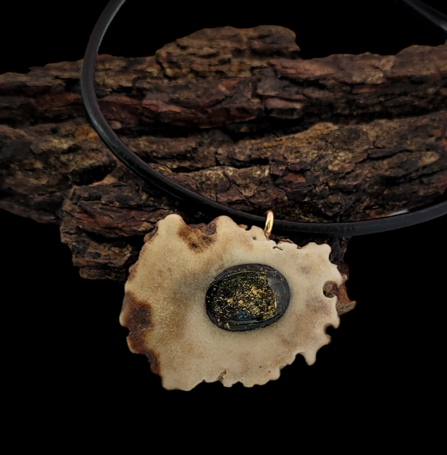 Kaklo papuošalas / Necklace