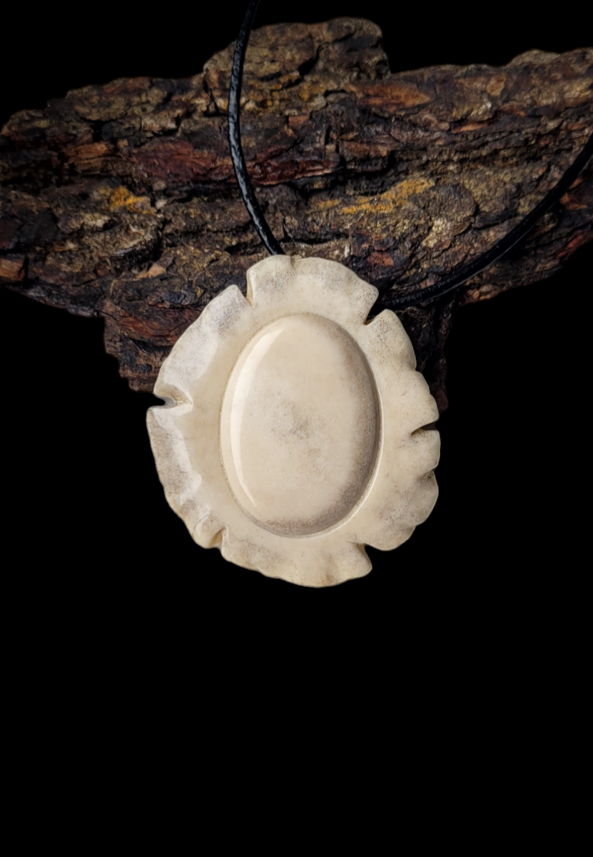 Kaklo papuošalas / Necklace