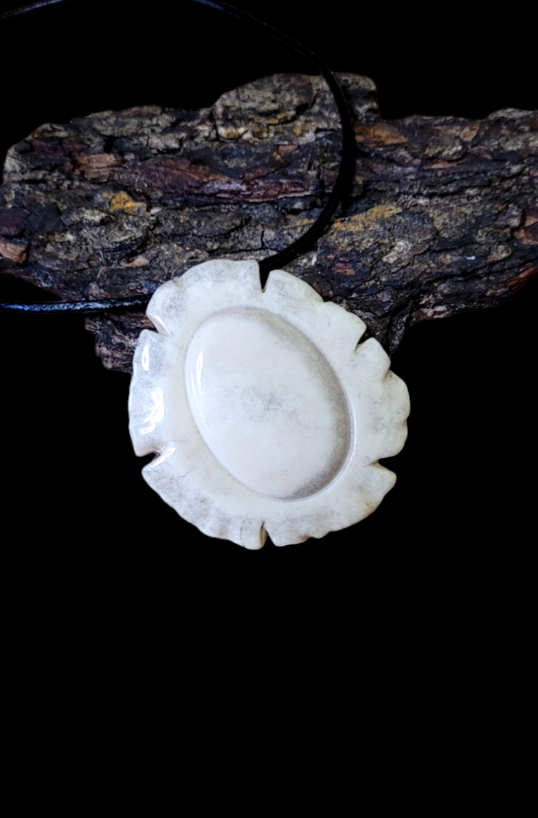 Kaklo papuošalas / Necklace