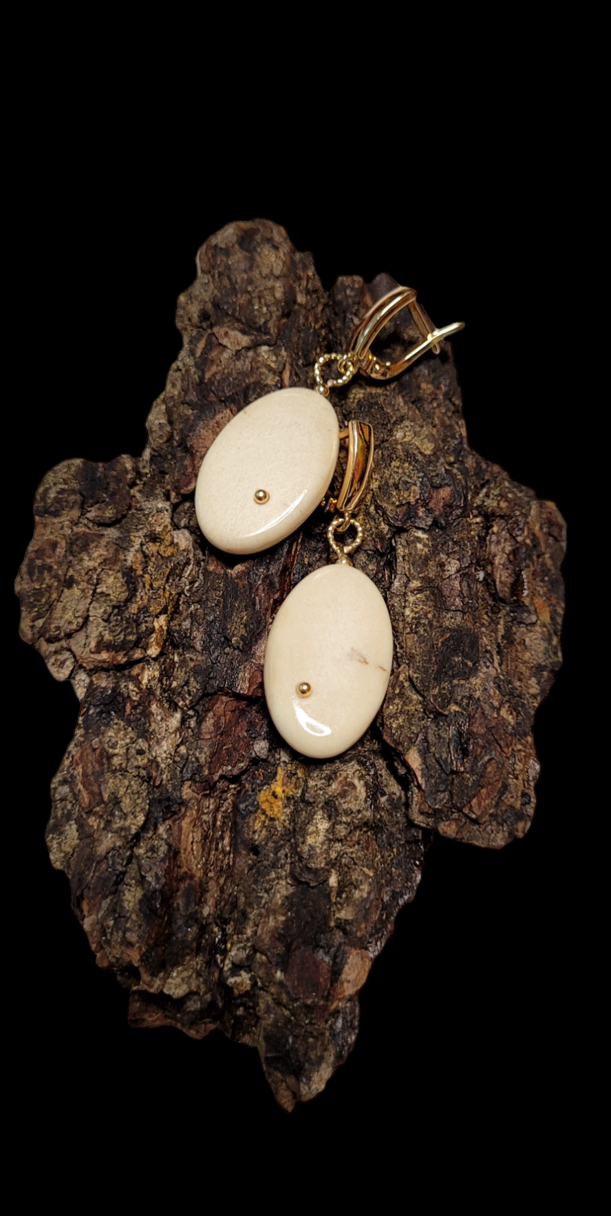 Auskarai iš briedžio rago / Moose antler earrings