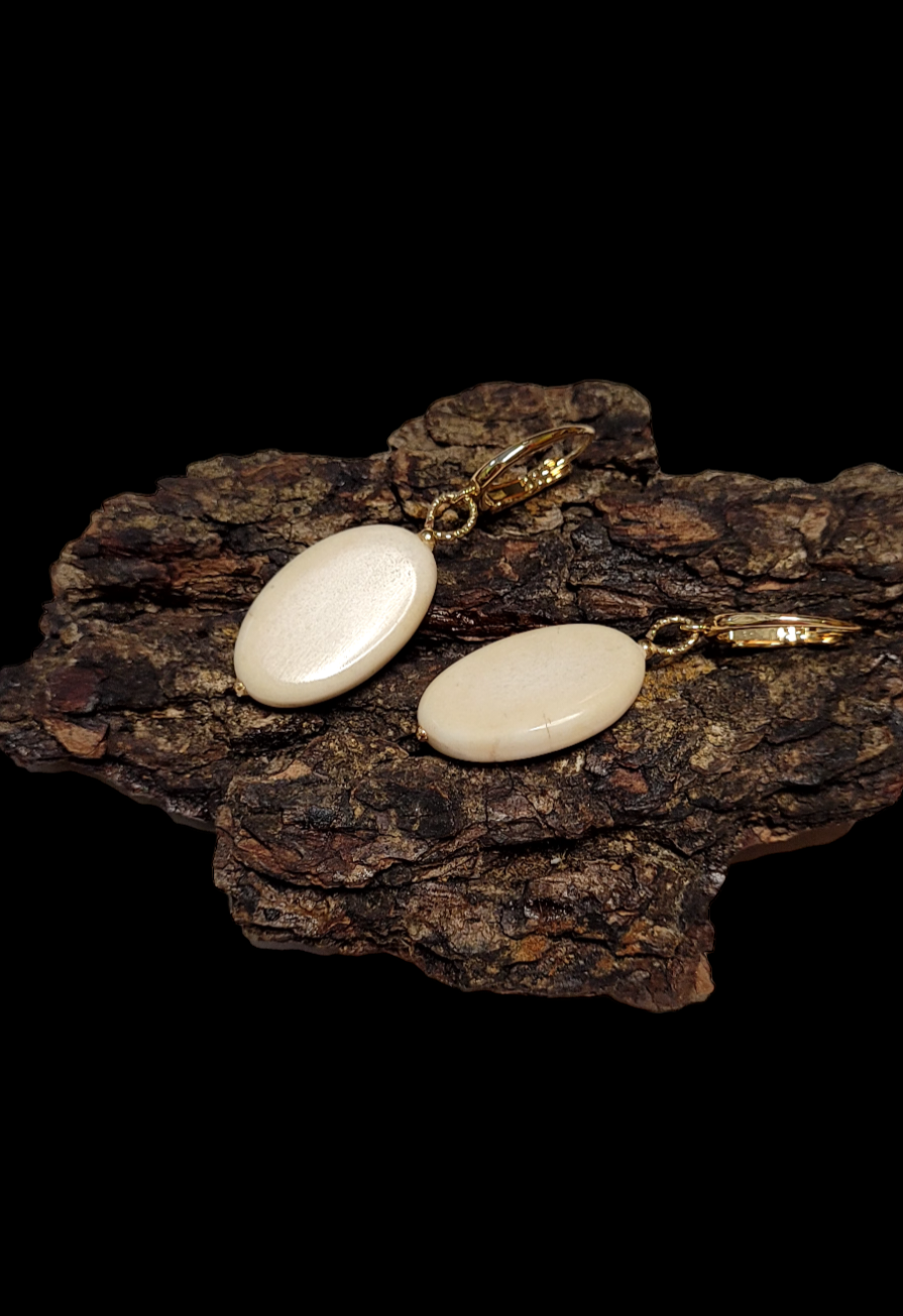 Auskarai iš briedžio rago / Moose antler earrings