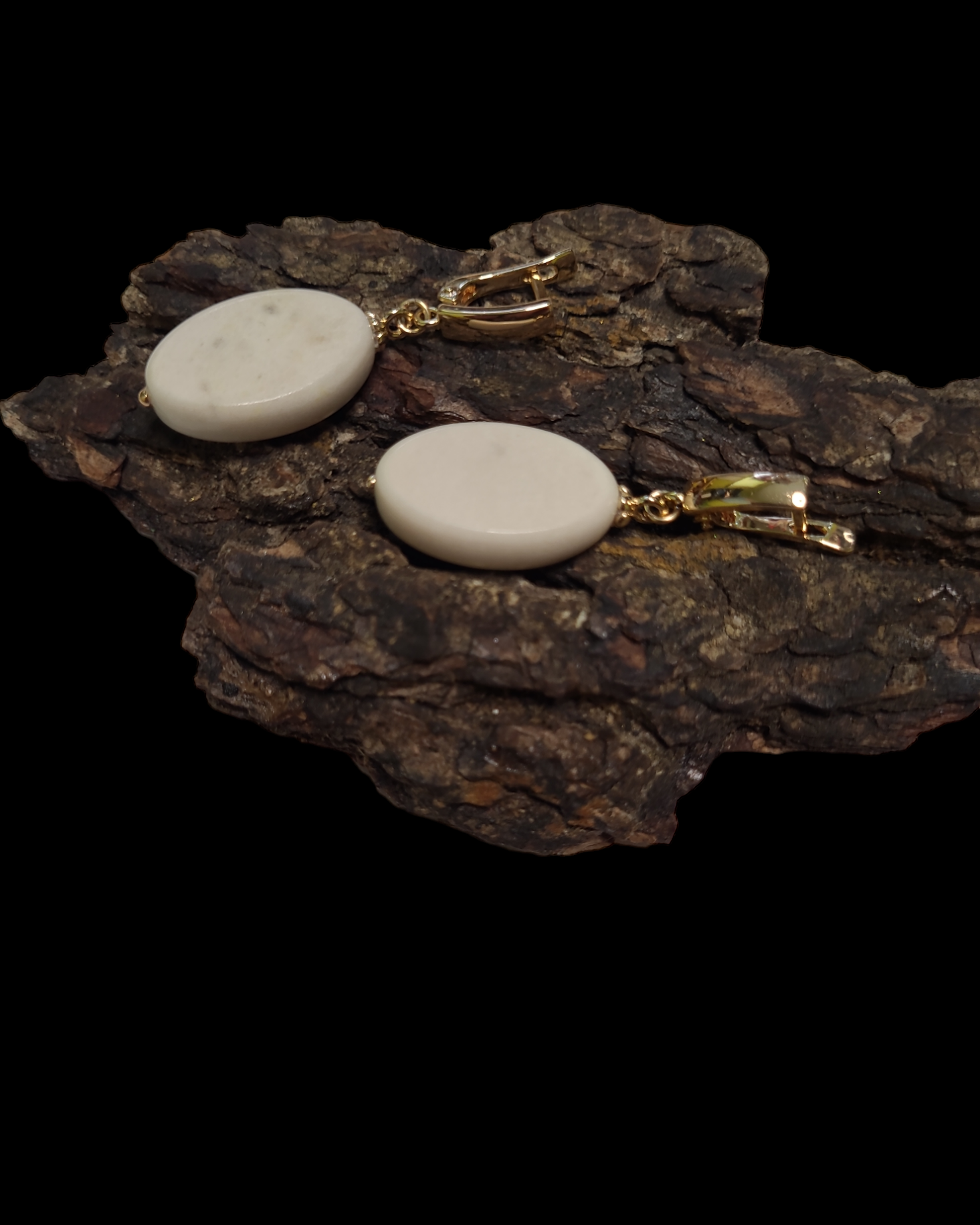 Auskarai iš briedžio rago / Moose antler earrings