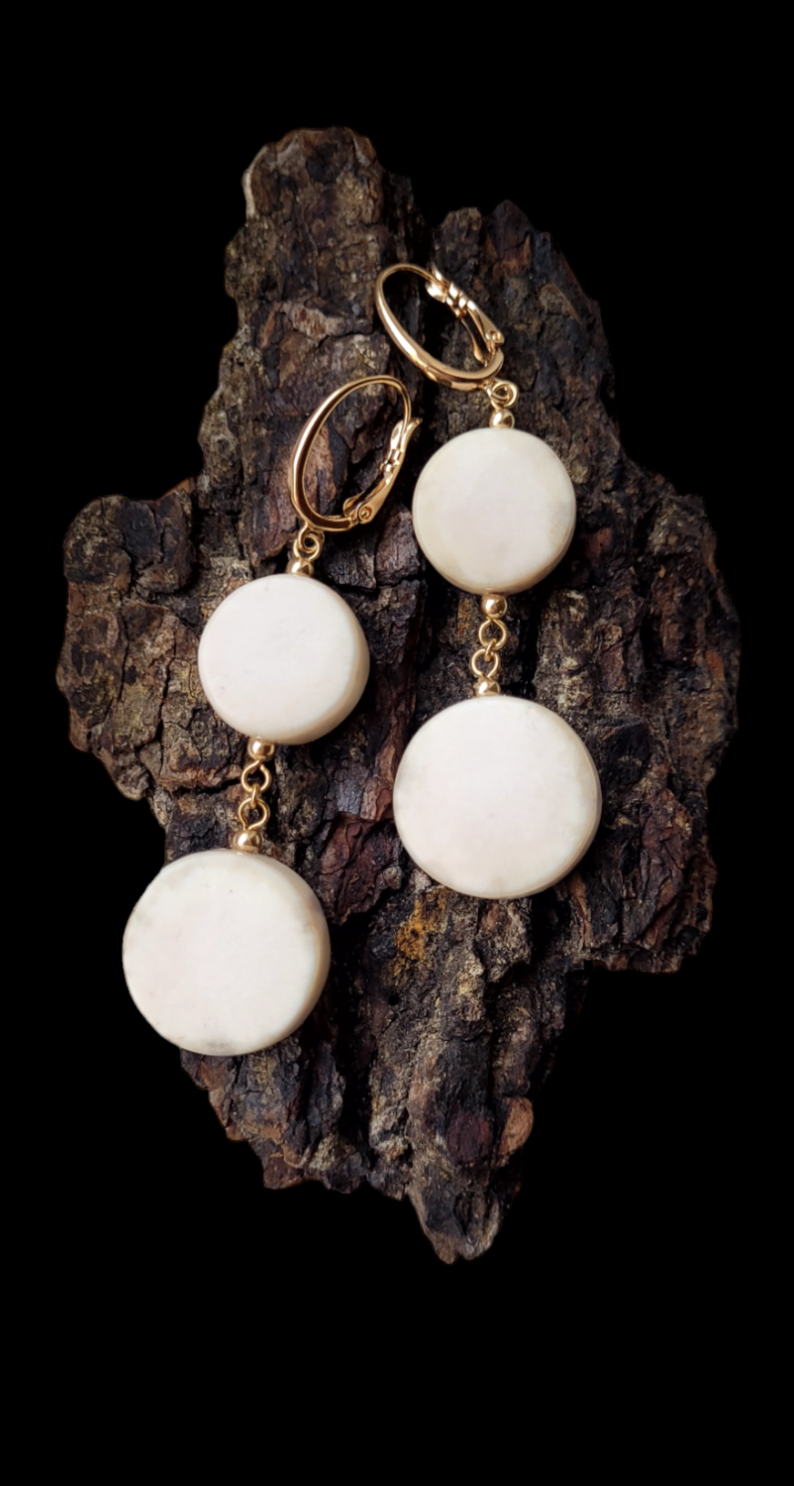 Auskarai iš briedžio rago / Moose antler earring
