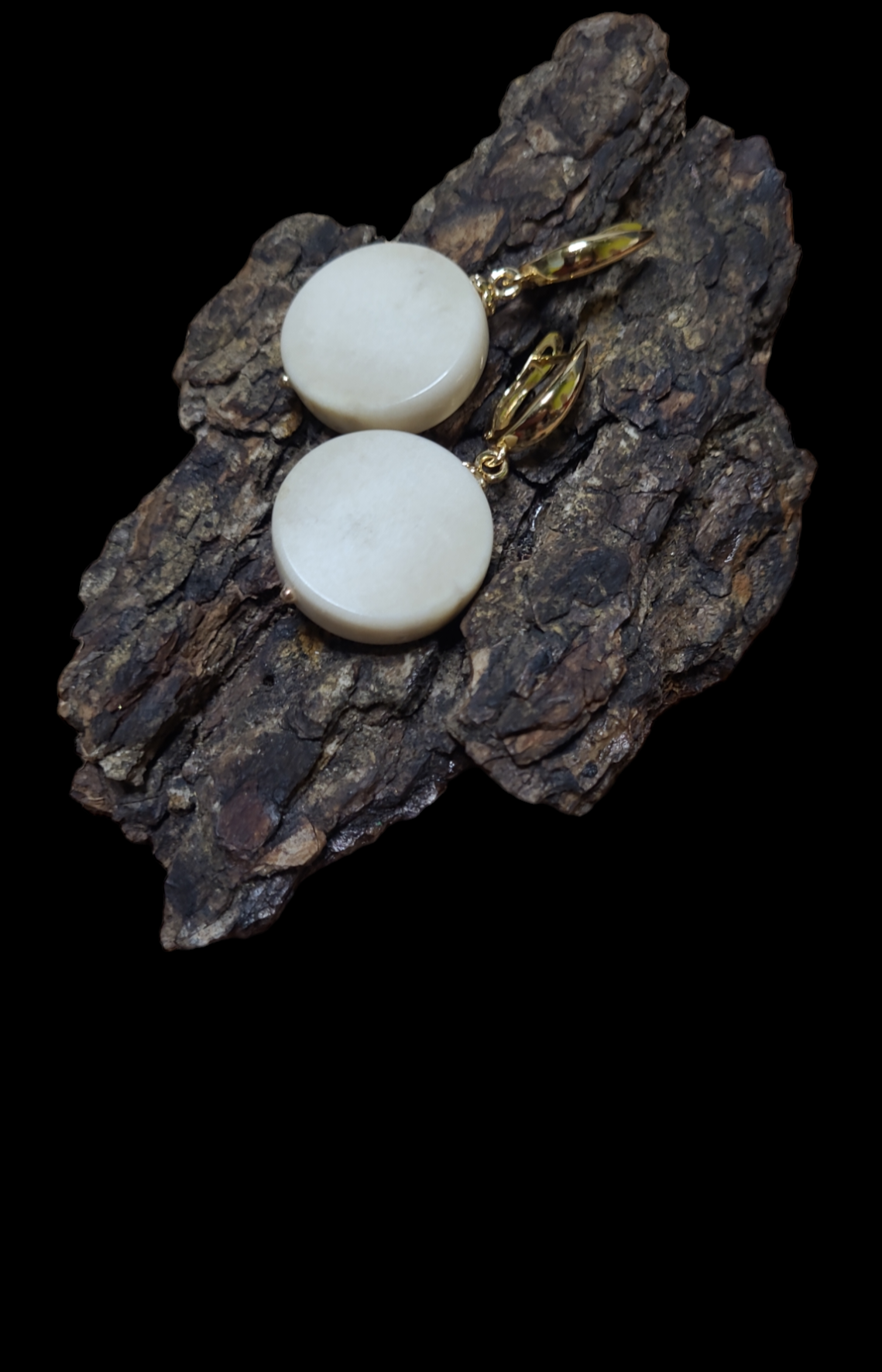 Auskarai iš briedžio rago / Moose antler earrings