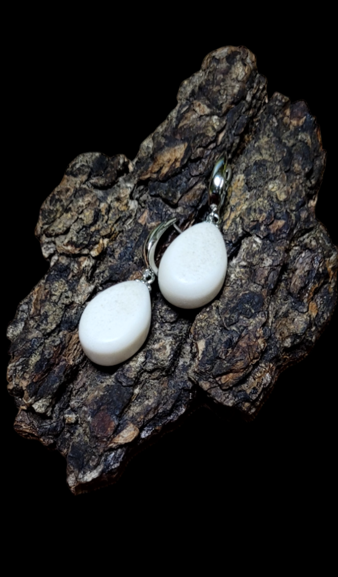 Auskarai iš briedžio rago / Moose antler earrings