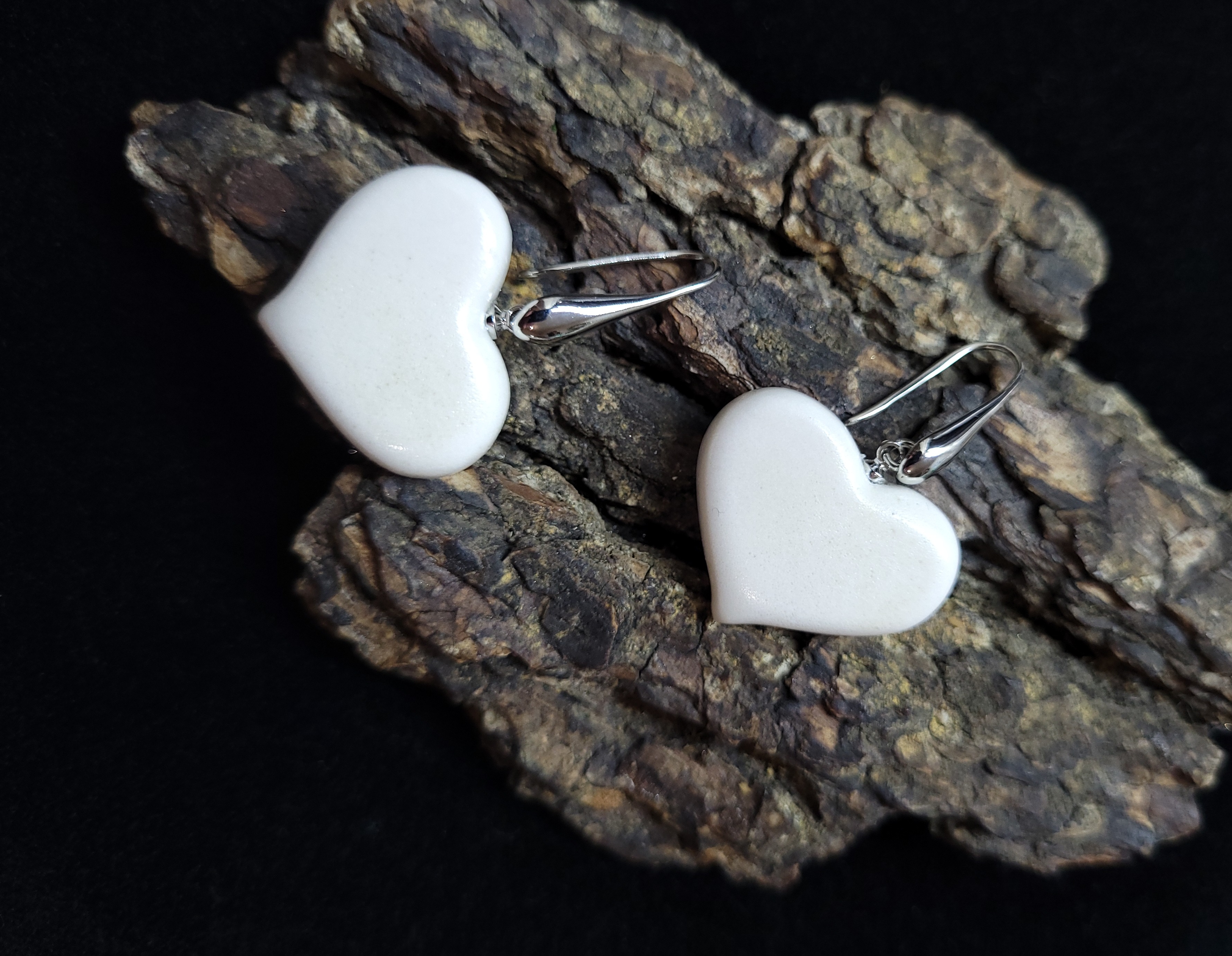 Auskarai iš briedžio rago / Moose antler earrings