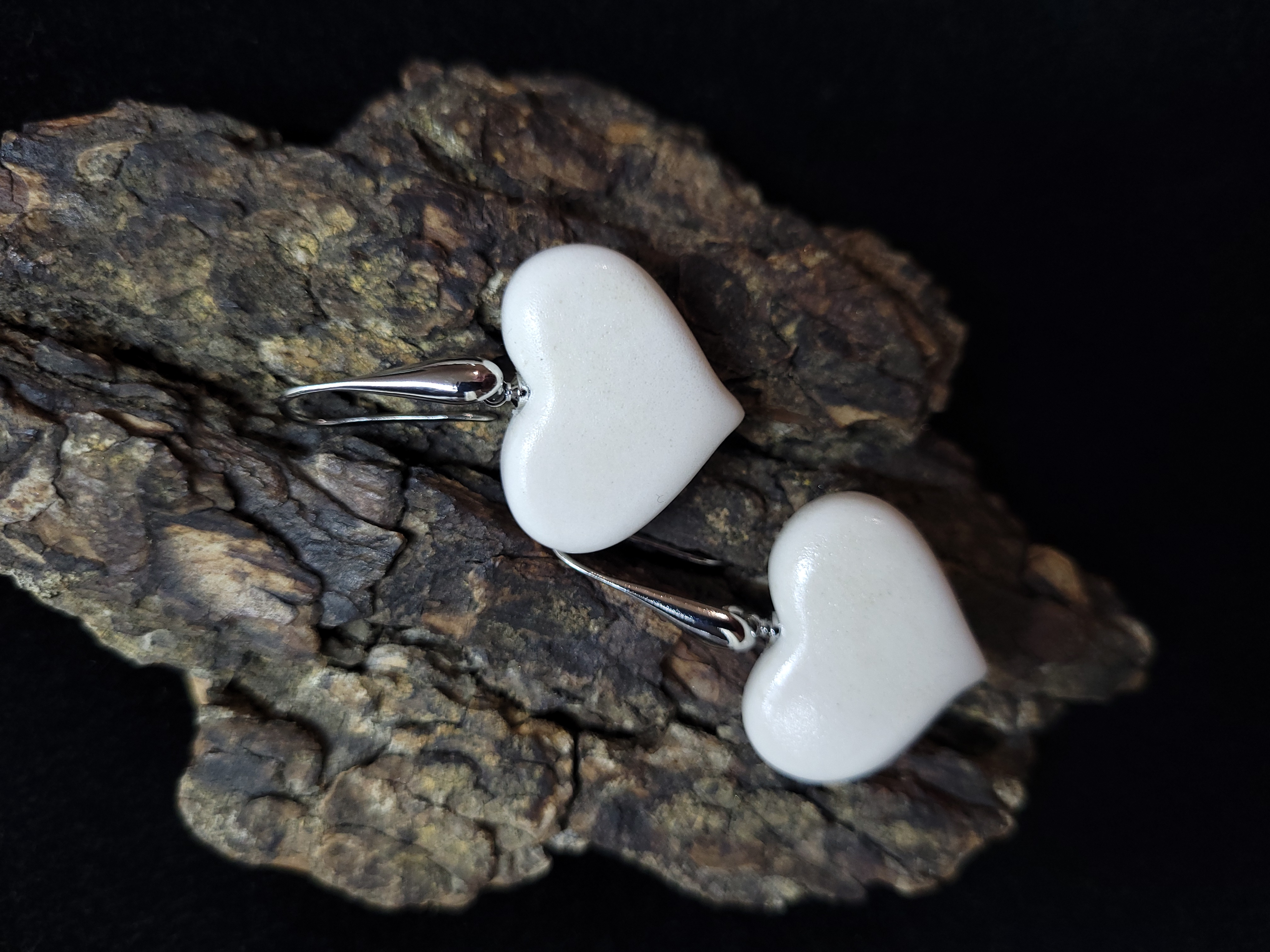 Auskarai iš briedžio rago / Moose antler earrings