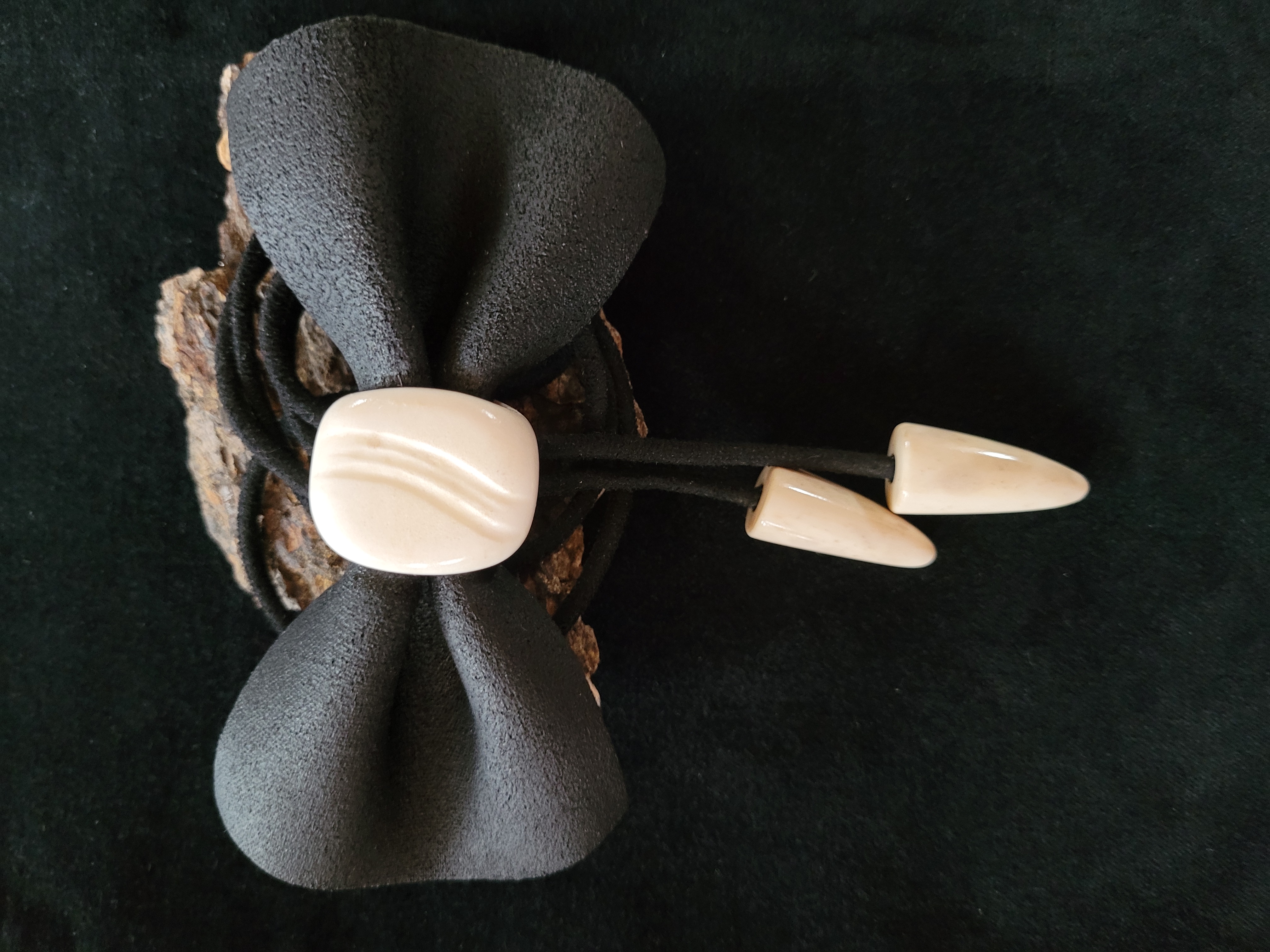 Kaklo papuošalas - peteliškė / Bow tie necklace