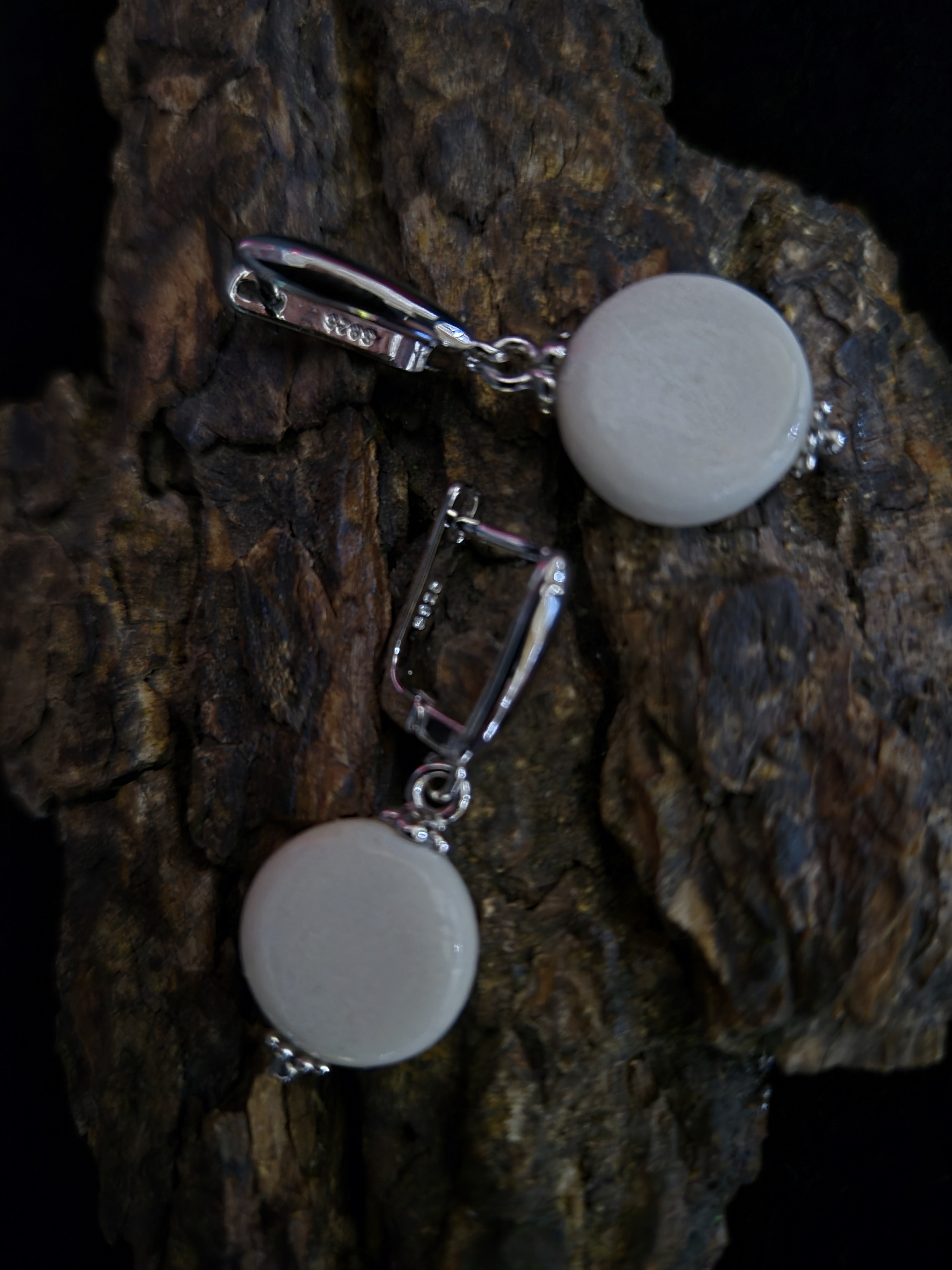Auskarai iš briedžio rago / Moose antler earrings
