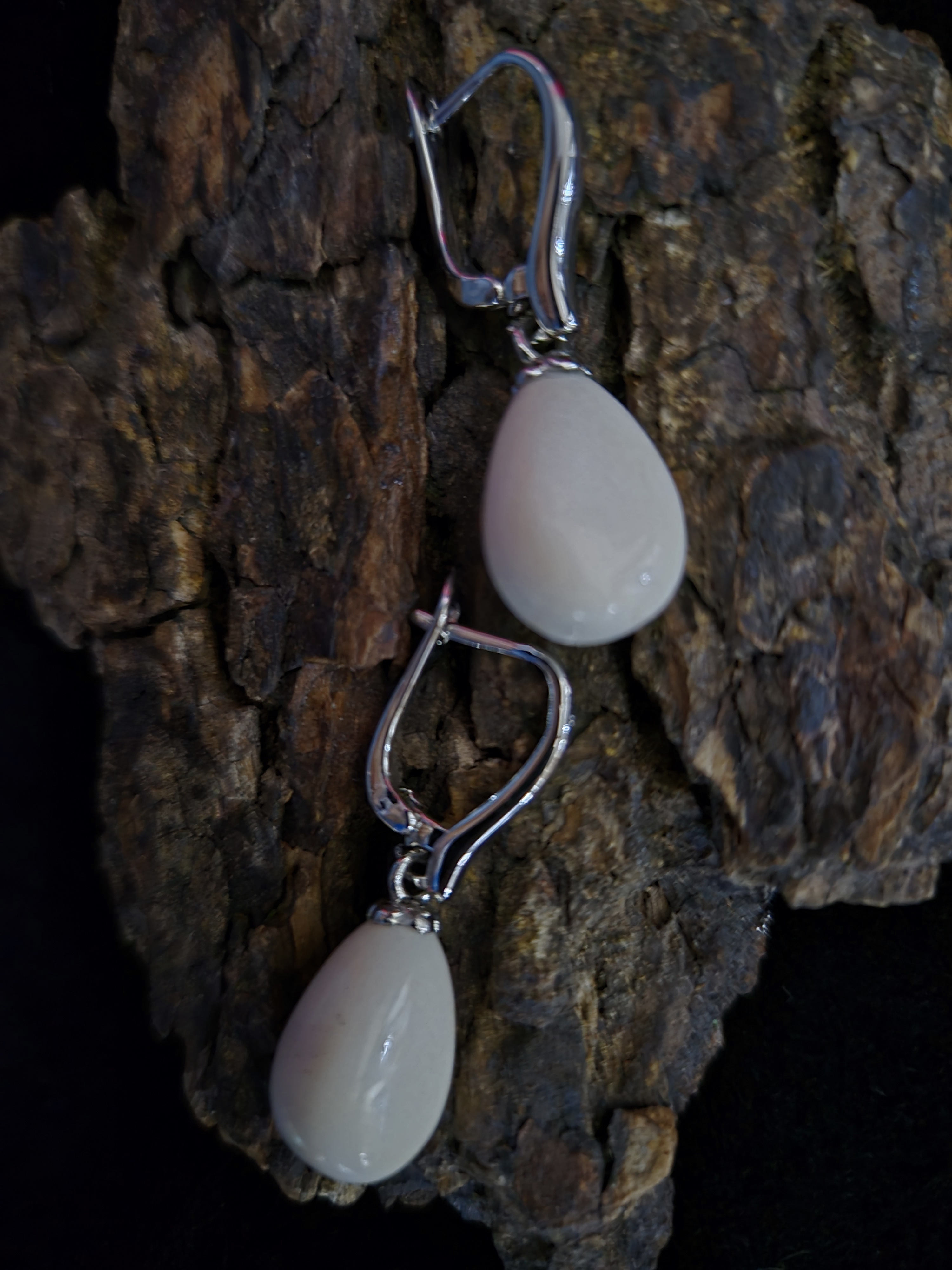 Auskarai iš briedžio rago / Moose antler earrings