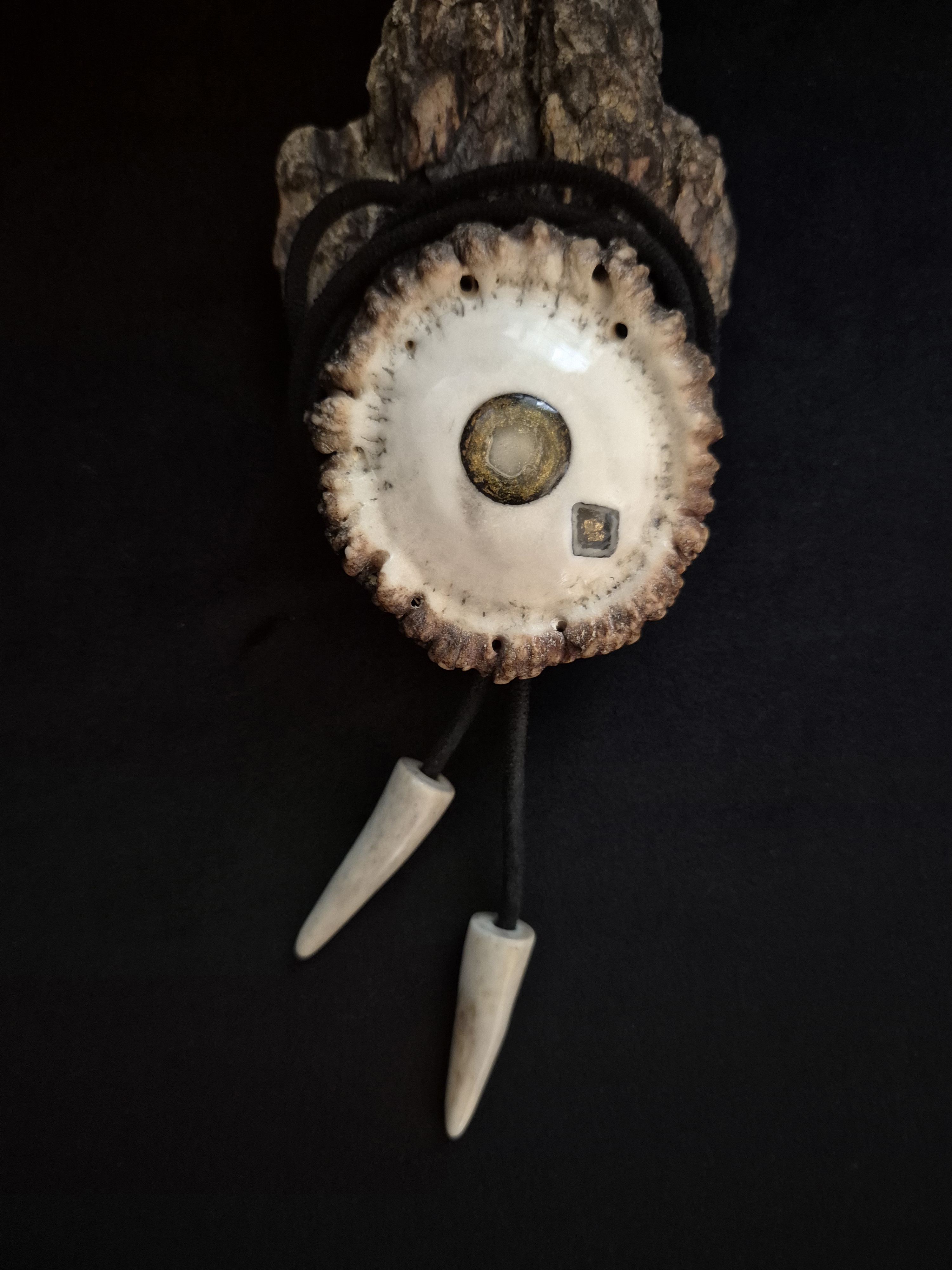 Kaklajuostė medžiotojui /  Necktie for the hunter