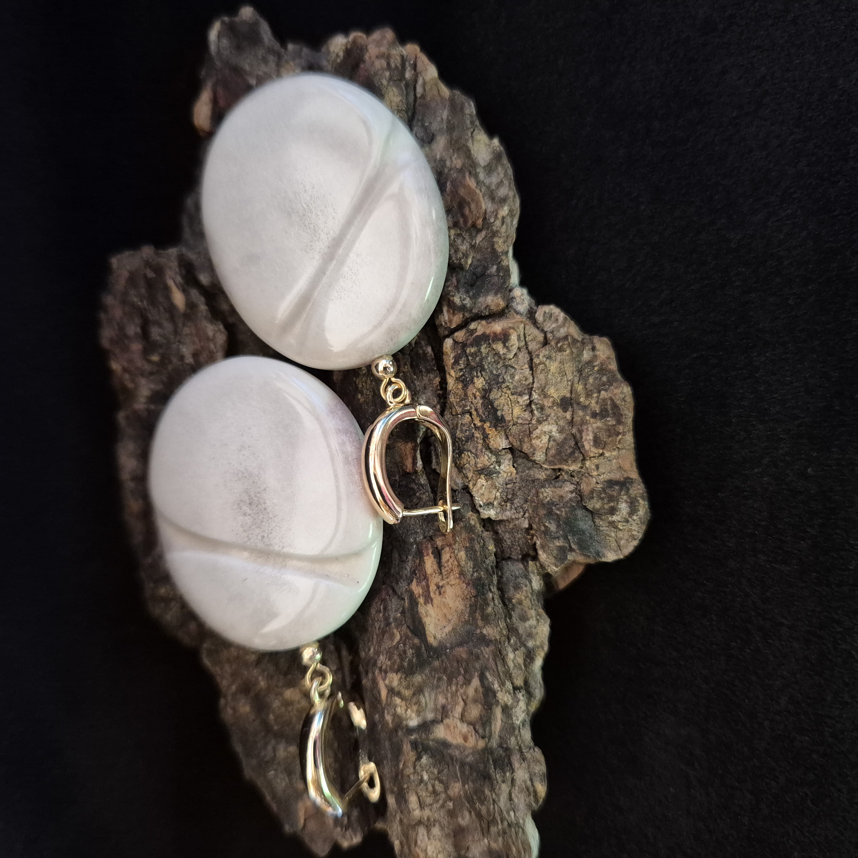 Auskarai iš briedžio rago / Moose antler earrings