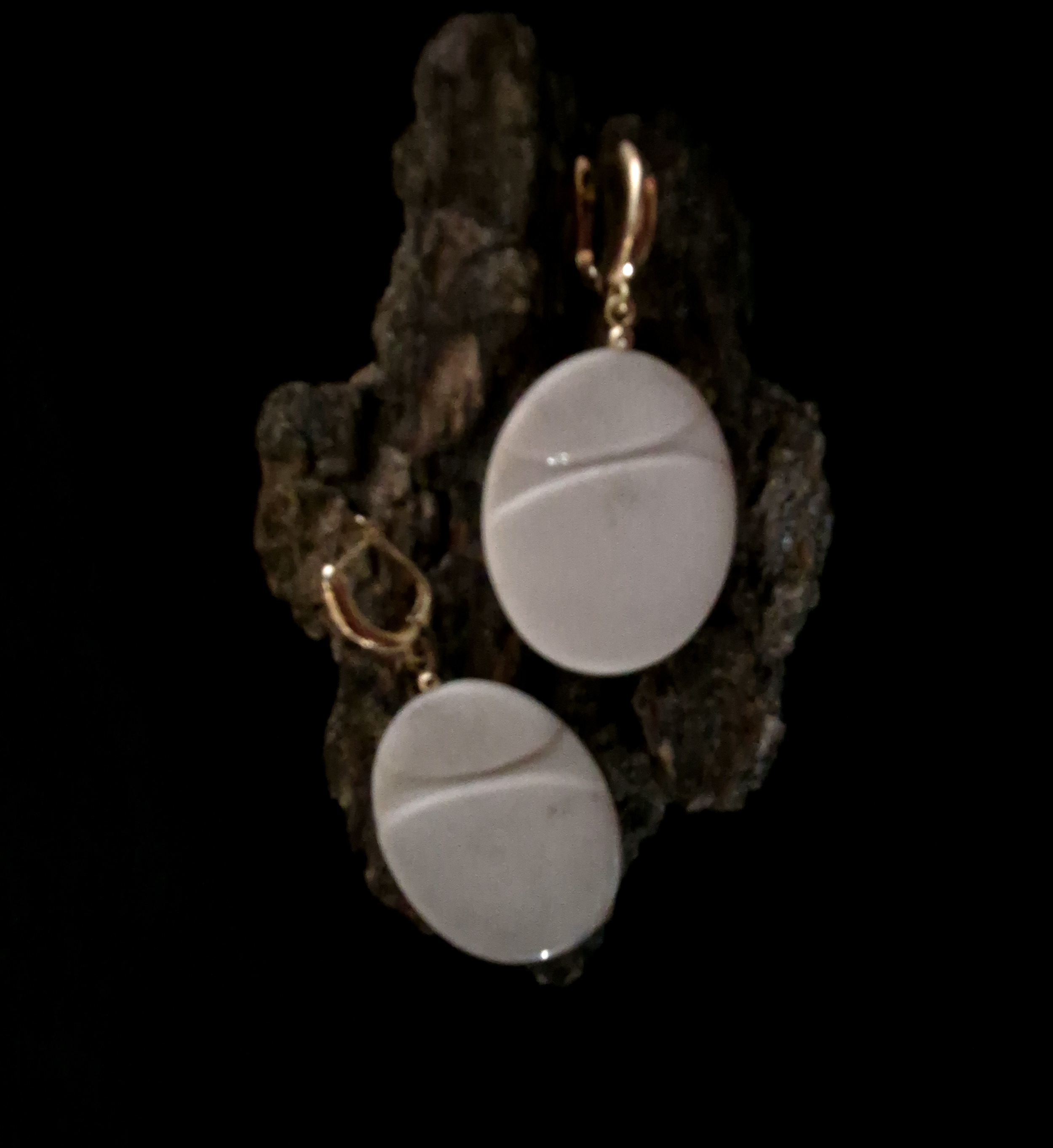Auskarai iš briedžio rago /  Moose antler earrings
