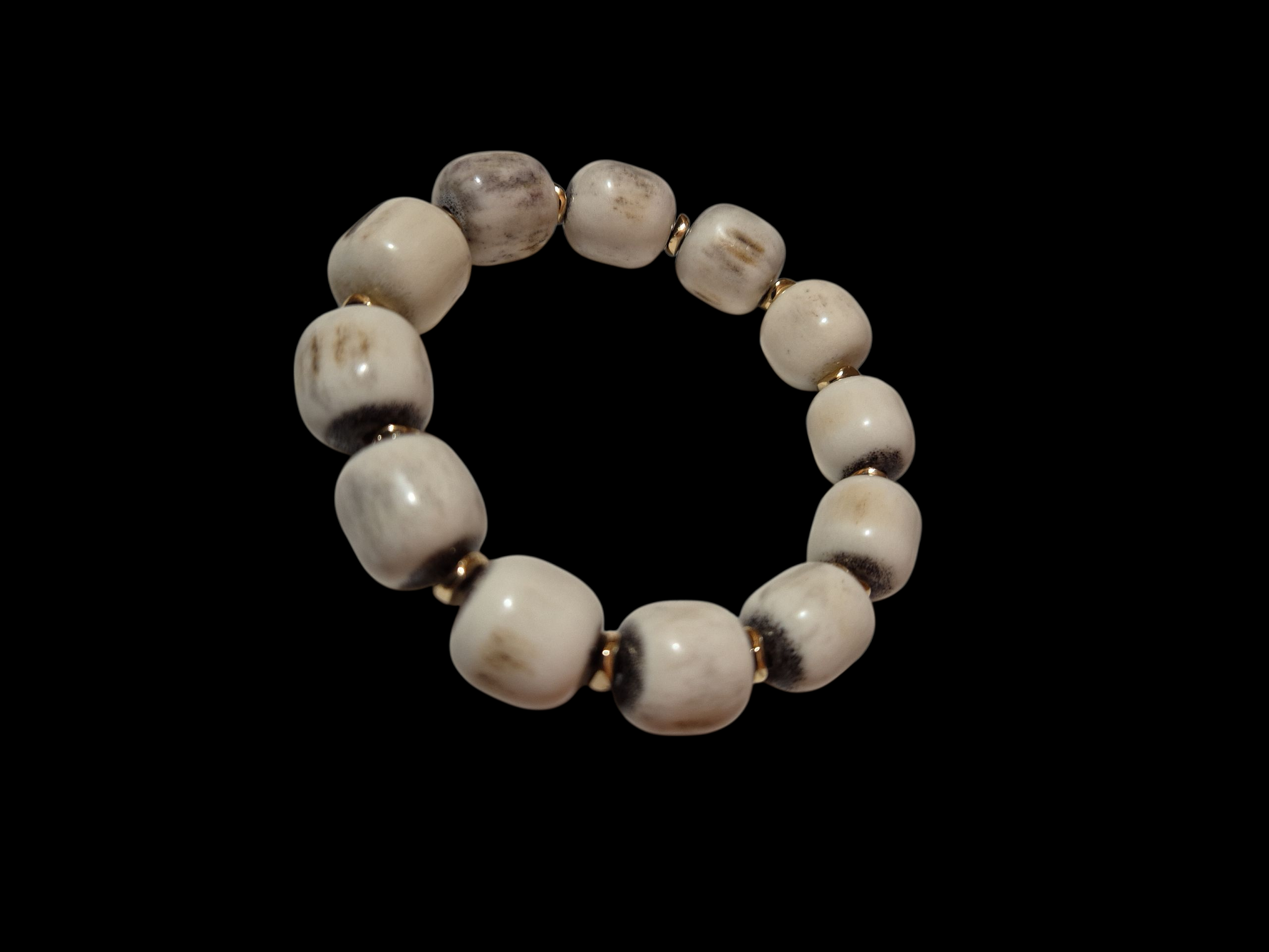 Apyrankė iš tauriojo elnio rago / Red deer antler bracelet