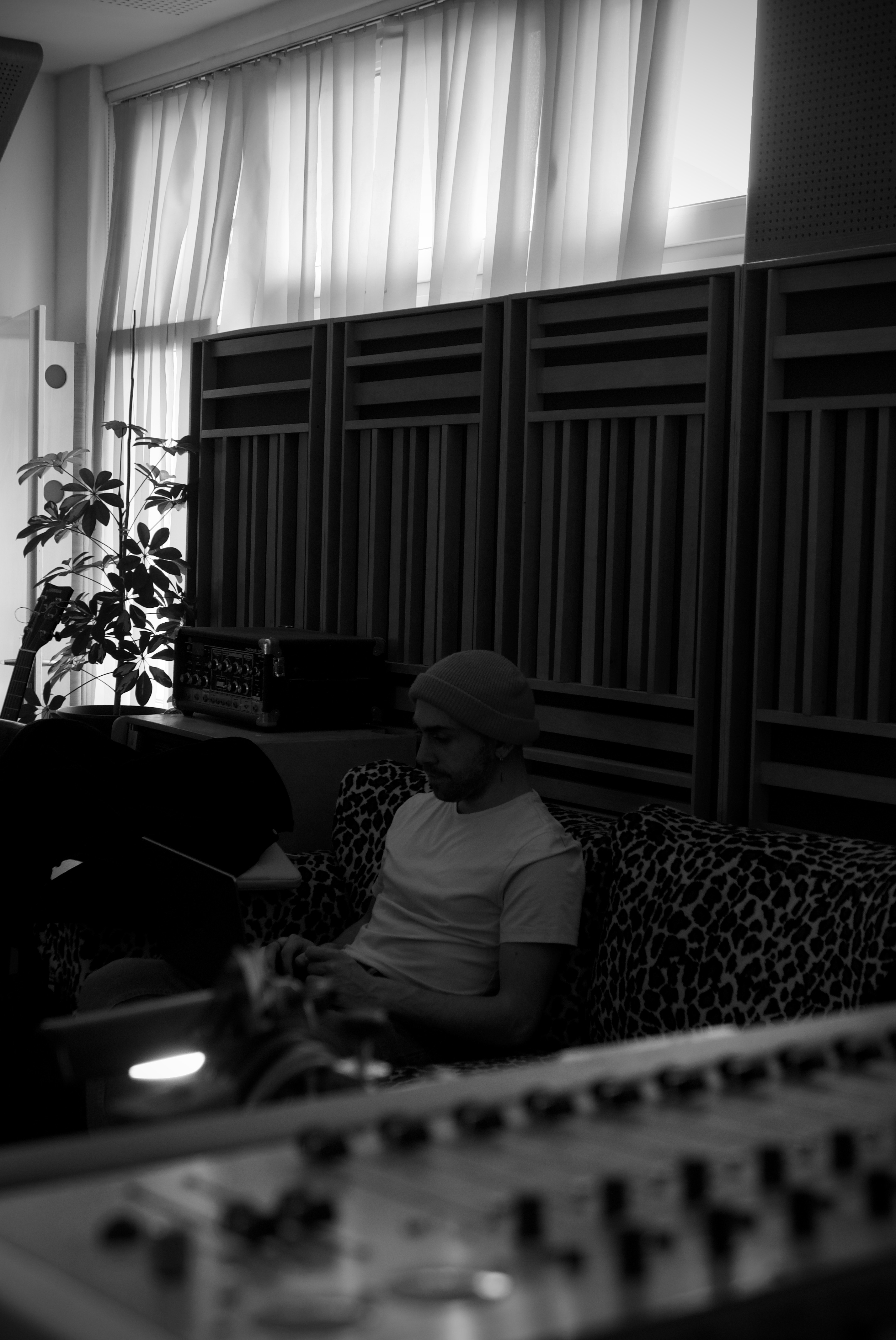 Music Production for Producers, Singers , Musicians, Amateurs