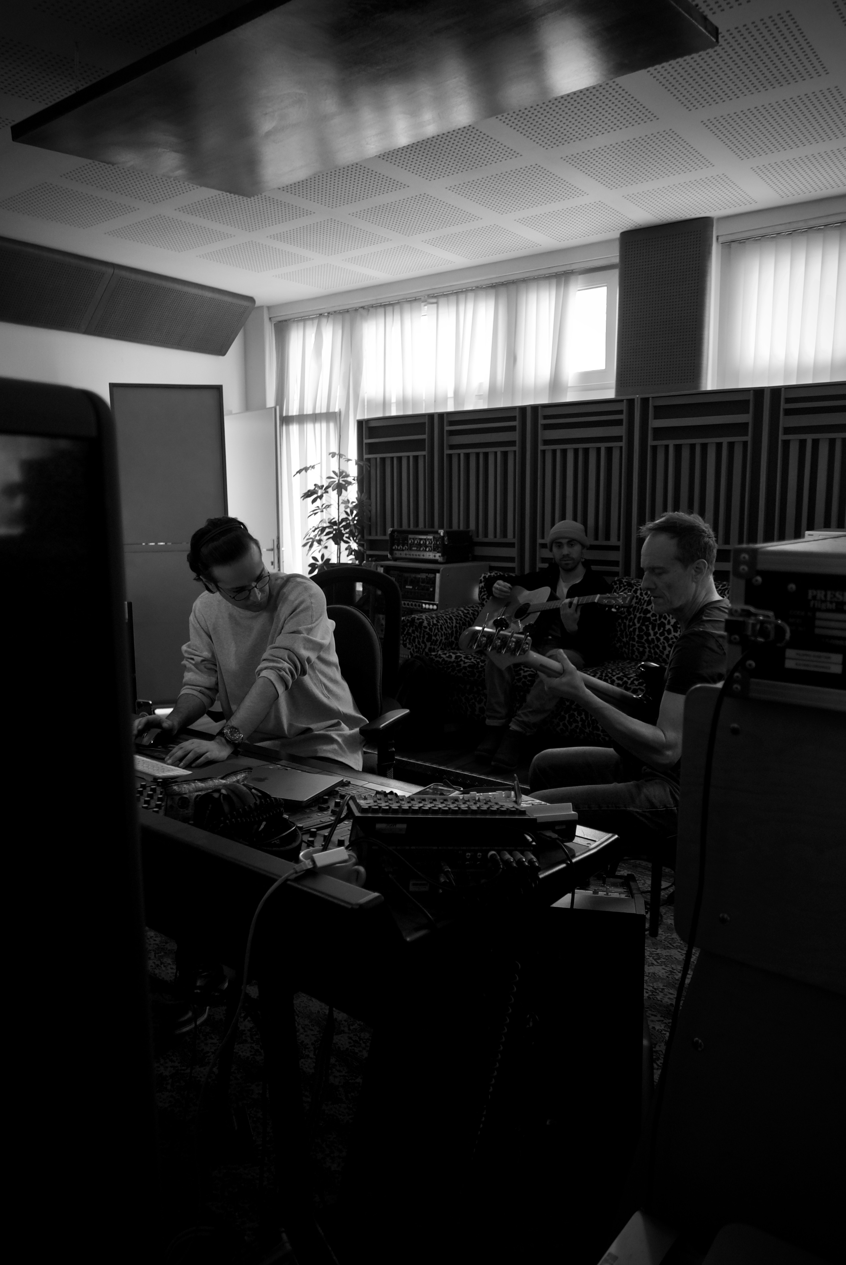 Music Production for Producers, Singers , Musicians, Amateurs