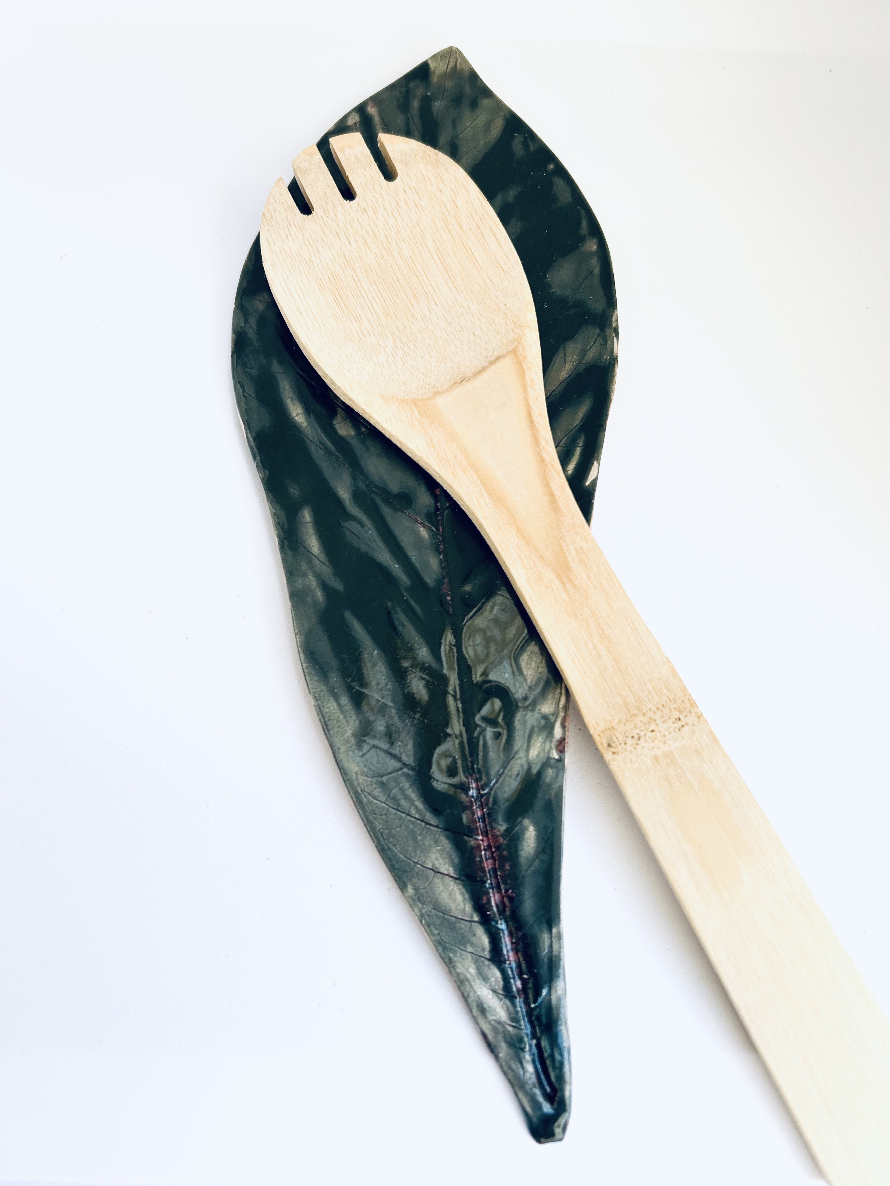 Repose cuillère "éclat de feuille"