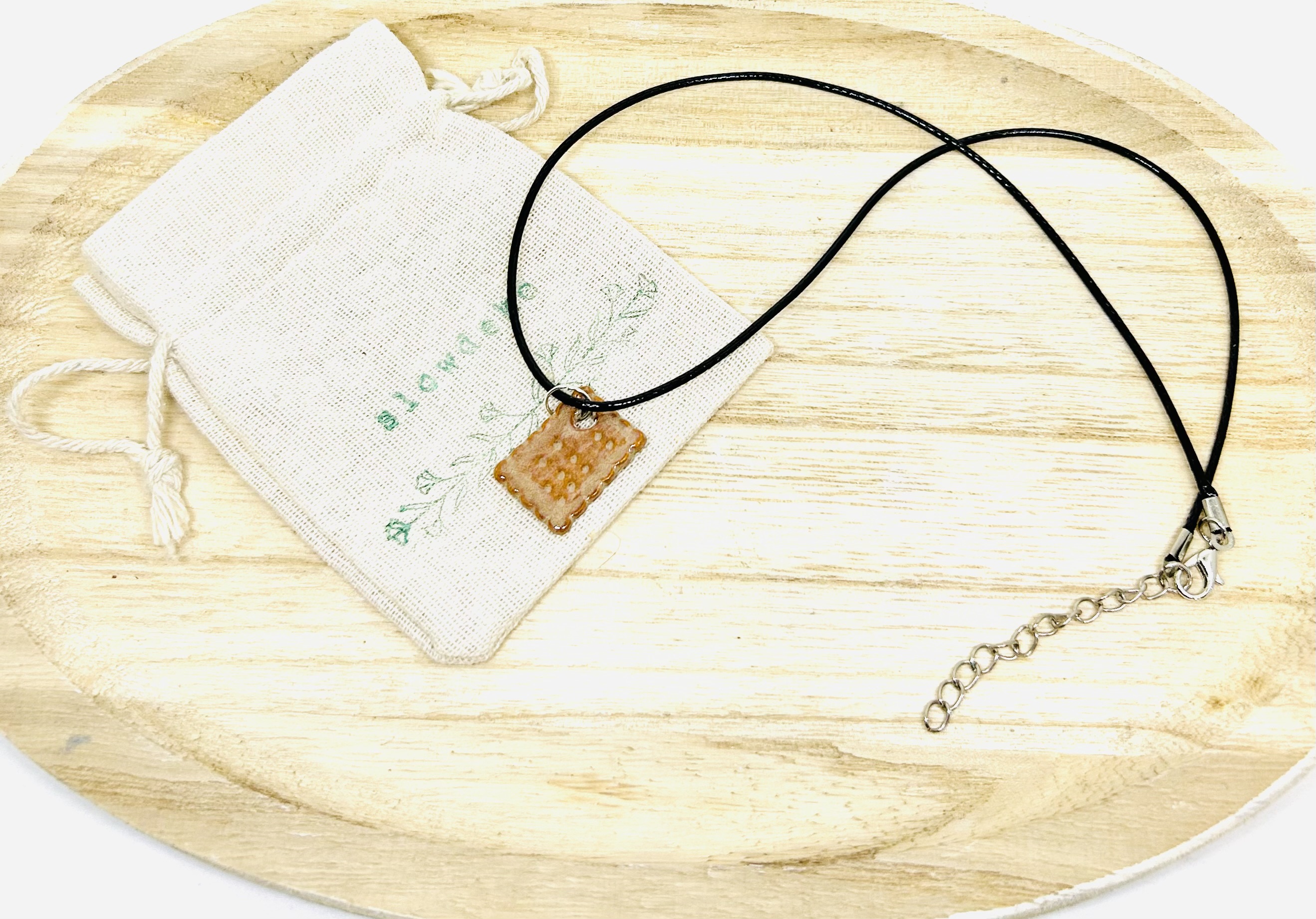 Collier "petit biscuit"