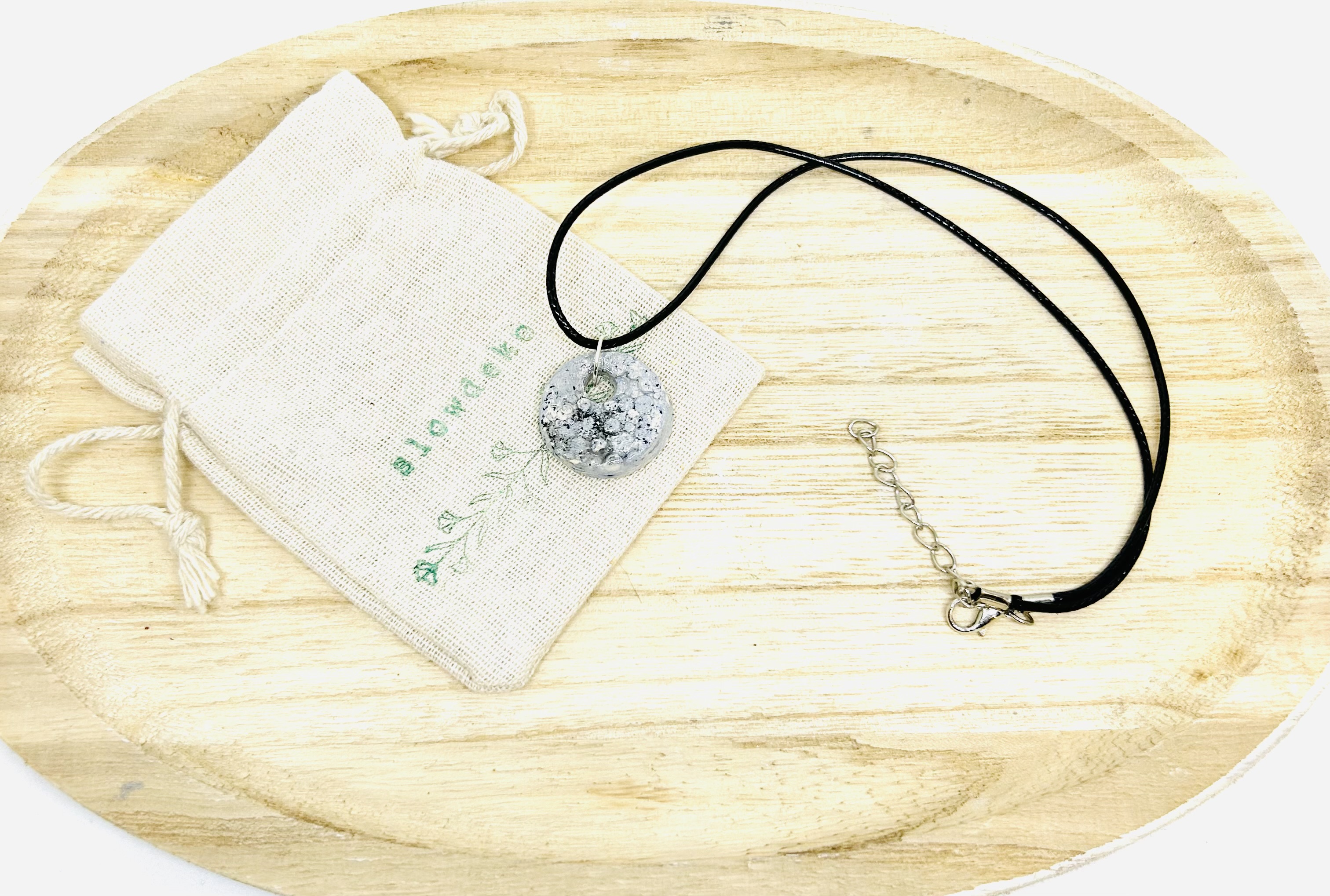 Collier "éthéré""