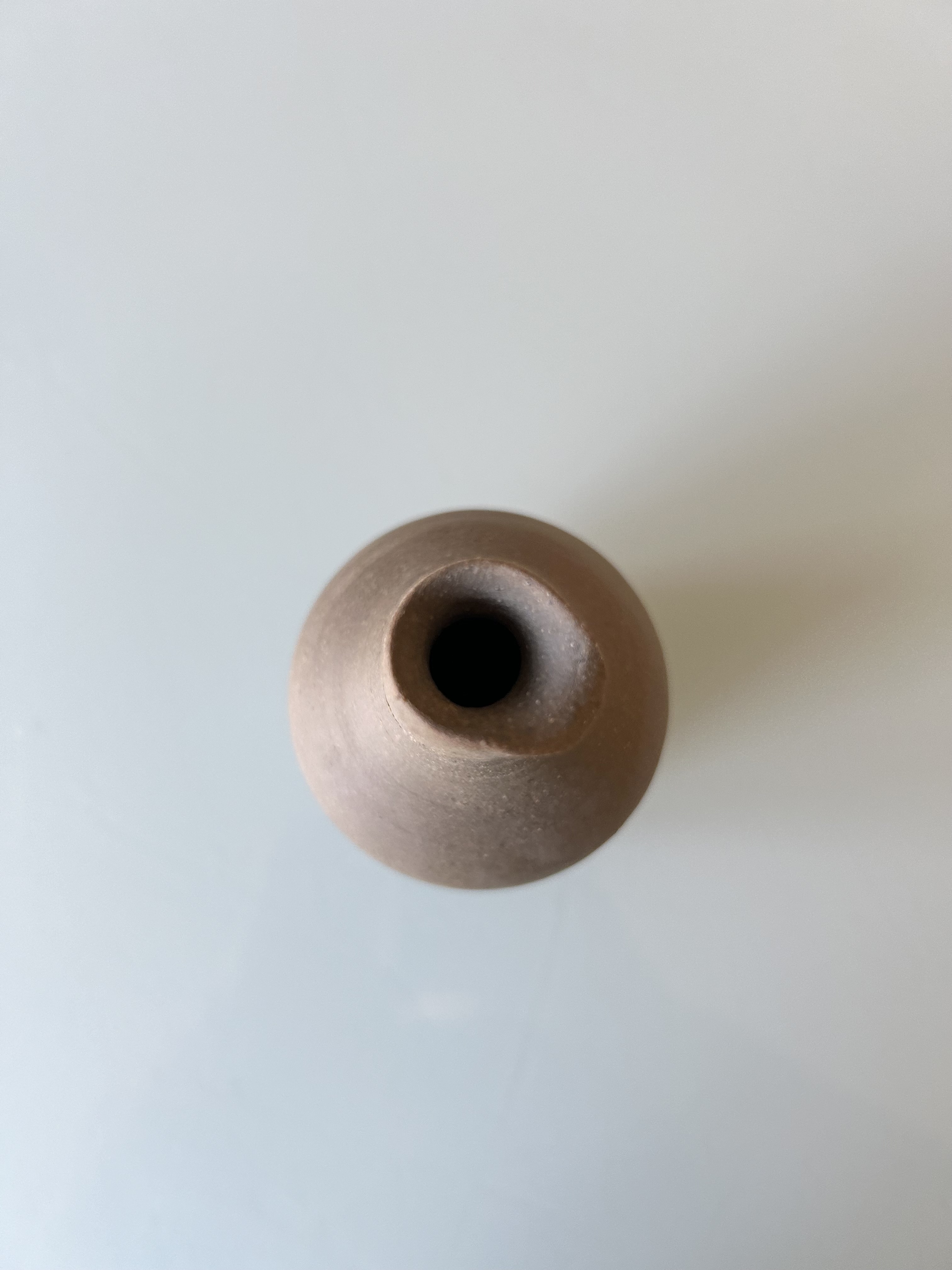 Soliflore en grès naturel