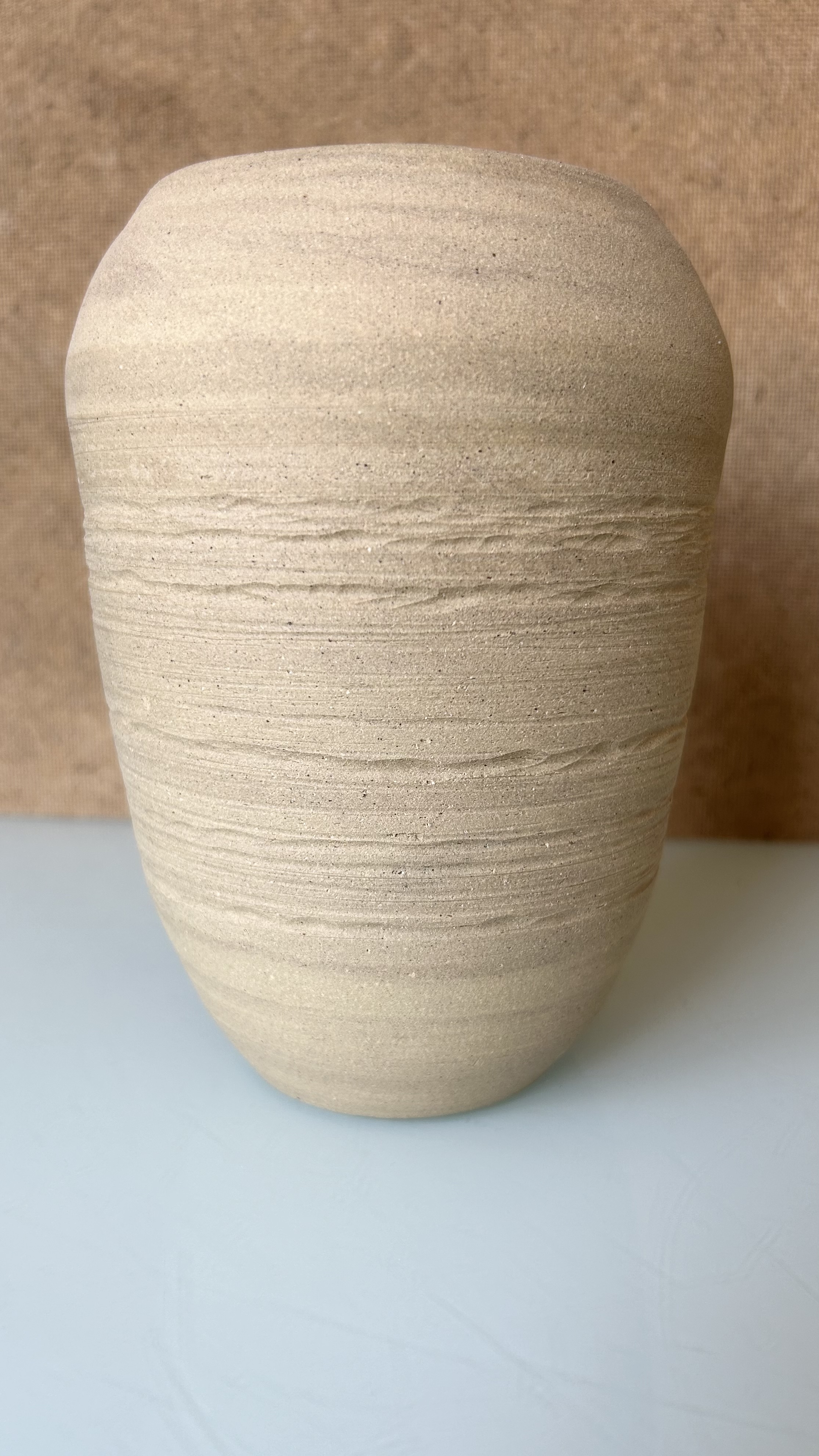 Vase beige intemporel 18 cm