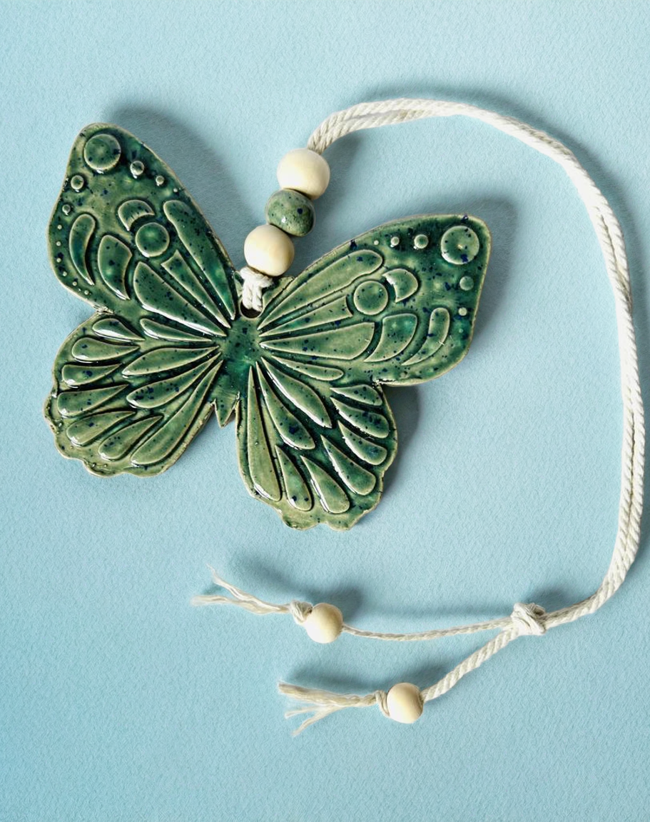 Diffuseur d'huile essentielle forme papillon en céramique vert