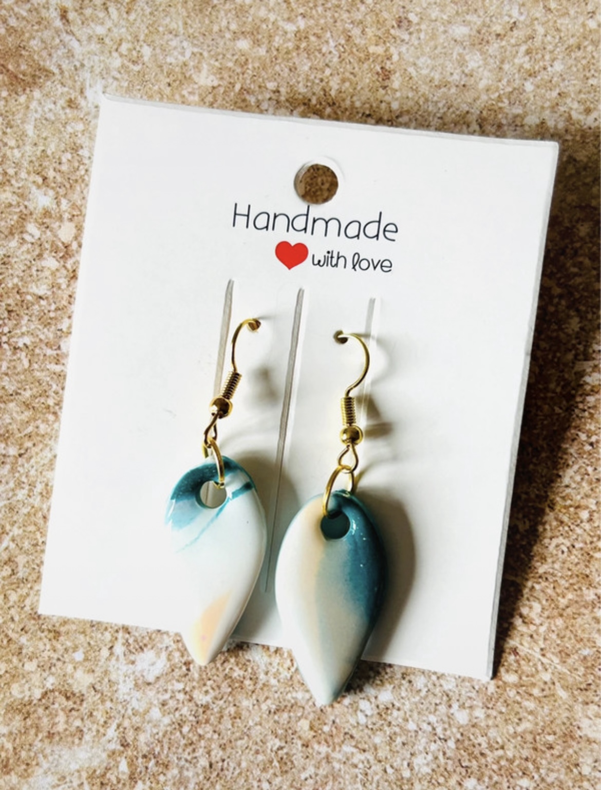 Boucles d'oreilles pendantes " Nudora "