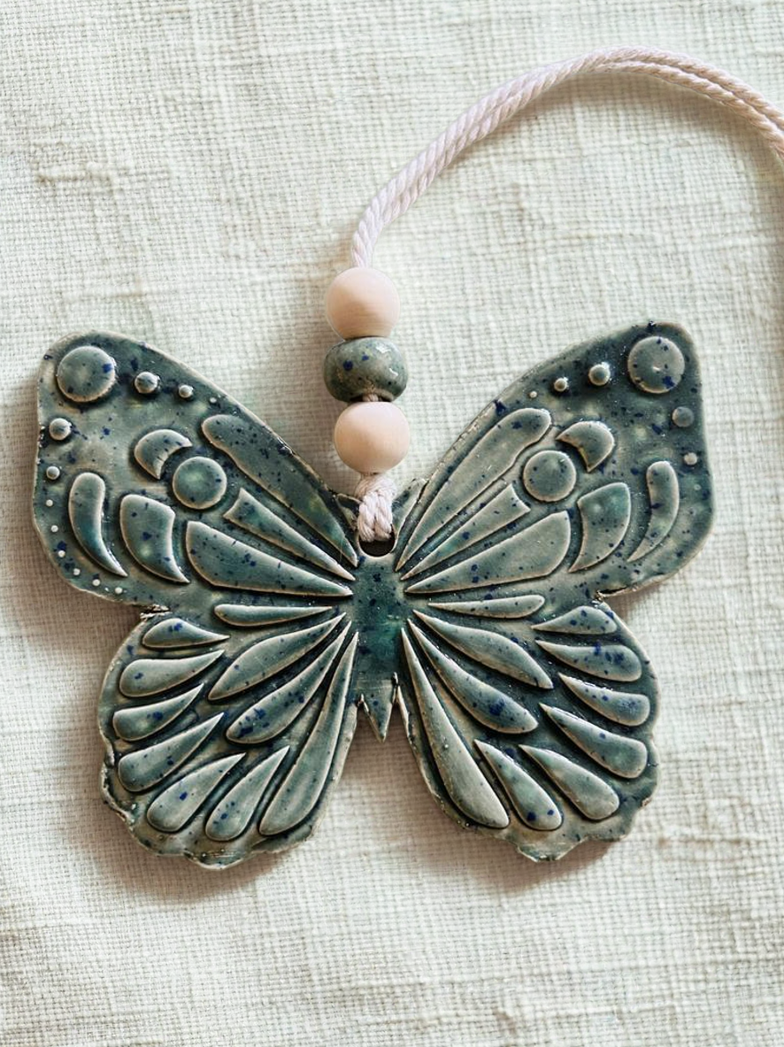 Diffuseur d'huile essentielle forme papillon en céramique vert