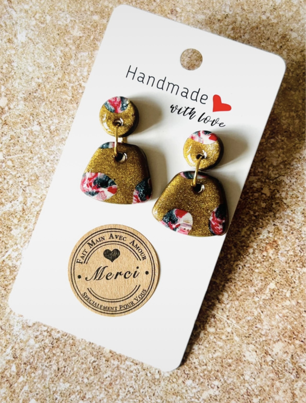 Boucles d'oreilles pendantes " Poppy shine "