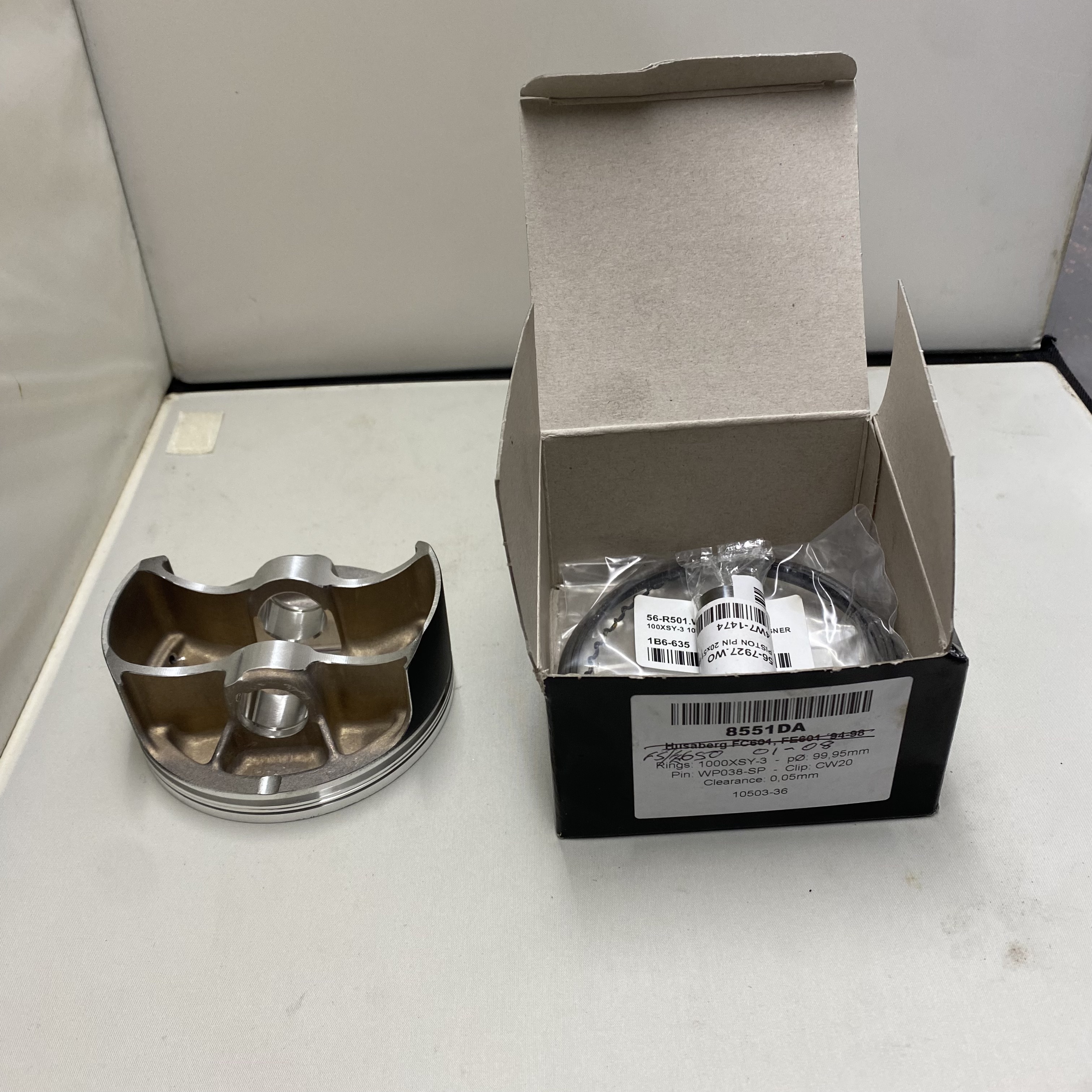 Wossner Piston Kit 99.95mm (includes piston, circlip, pin, ring)