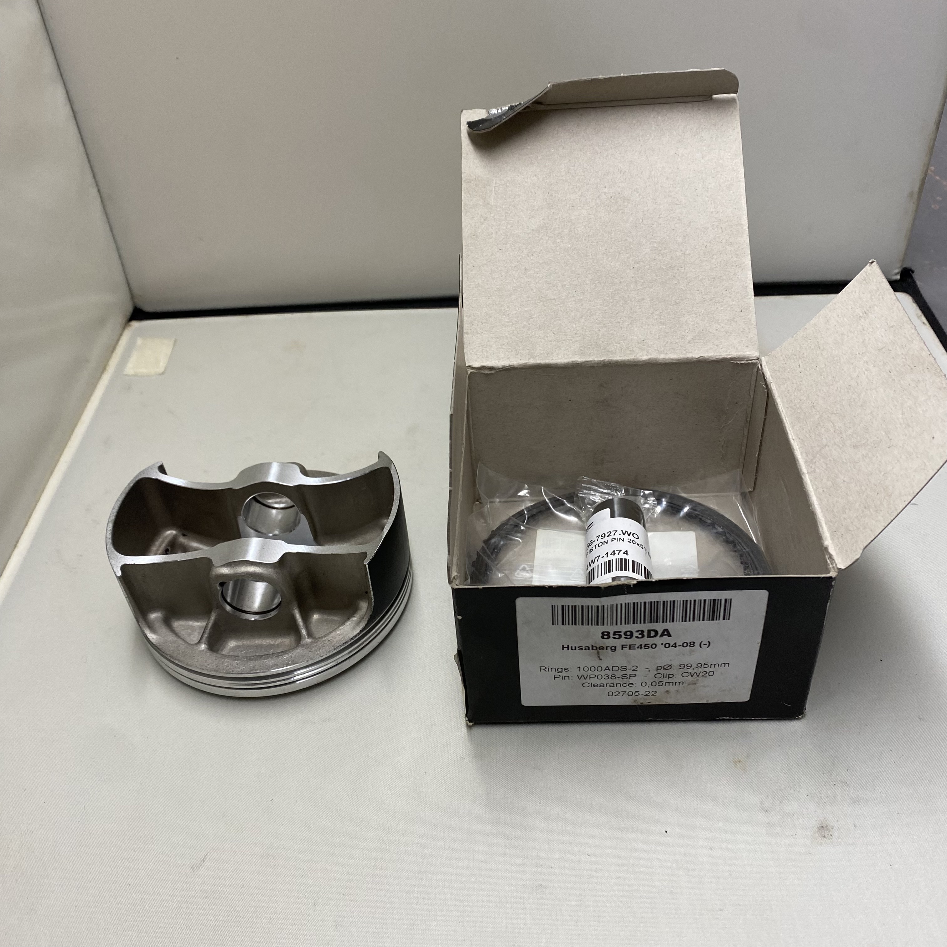 Wossner Piston Kit 99.95mm (includes piston, circlip, pin, ring)