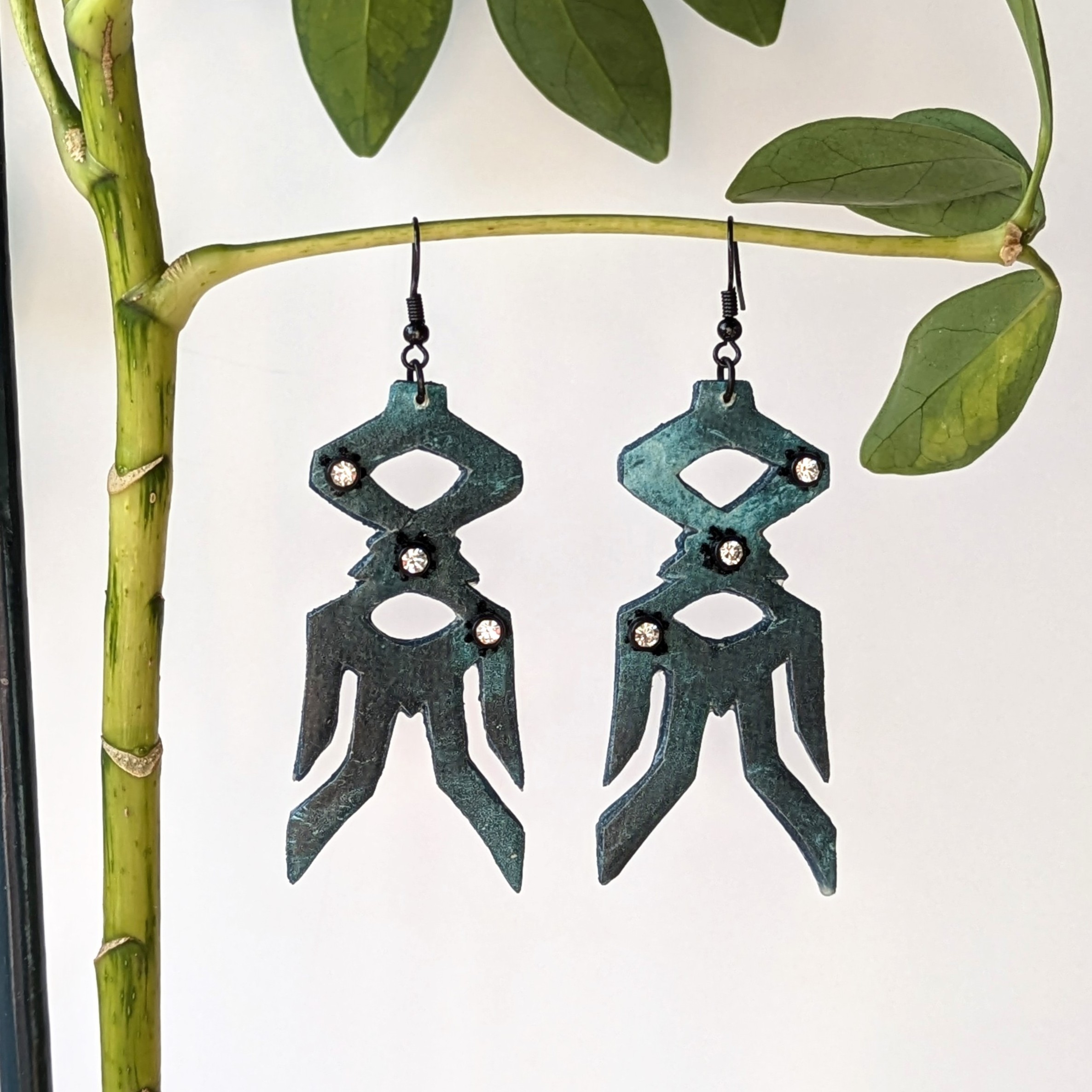 Žėrintis ežero gyvis