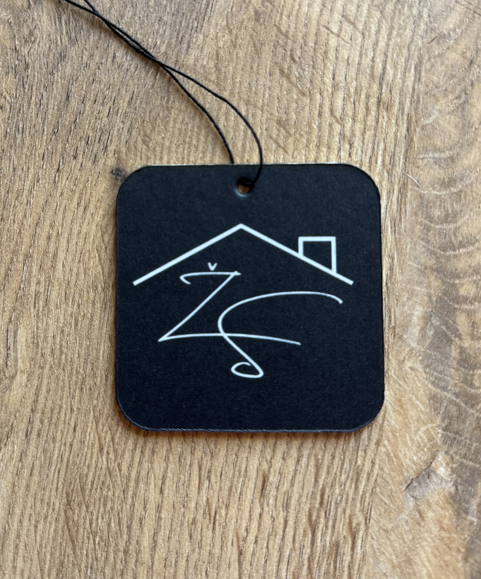Kvapo gaiviklis automobiliui su Žilvino stogai logo 