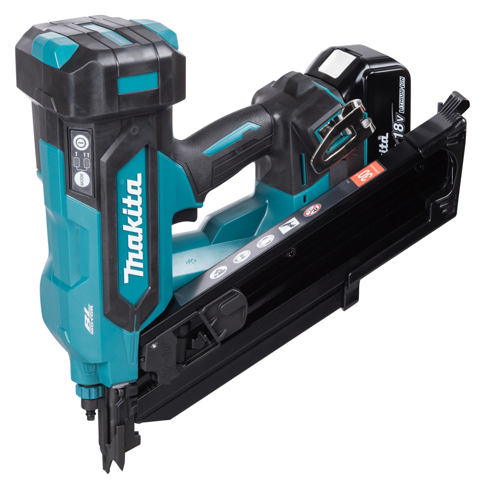 Makita DNB900ZK viniakalė (akcija)