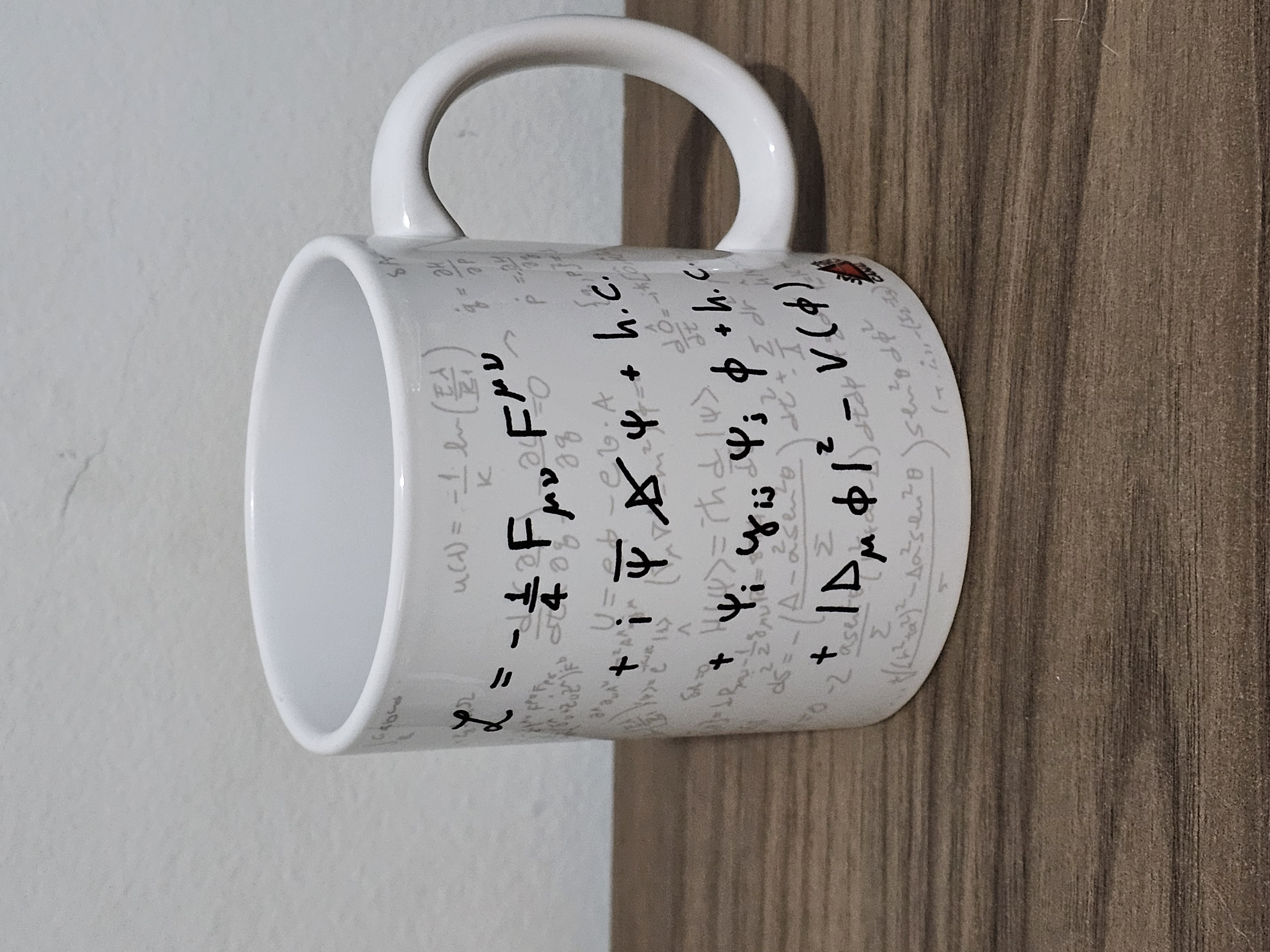 Caneca Modelo Padrão